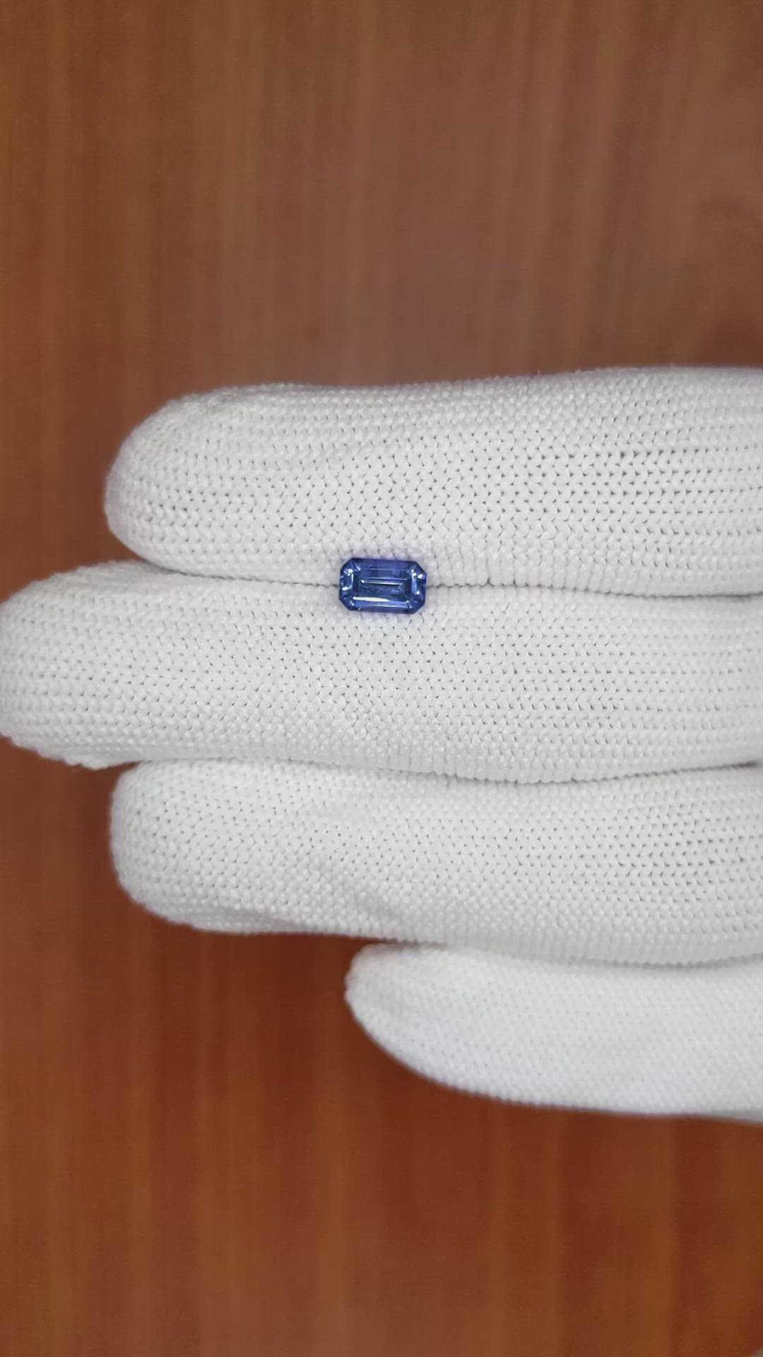 0.87 Ct. Blue Sapphire from Ceylon (Sri Lanka) Size Video