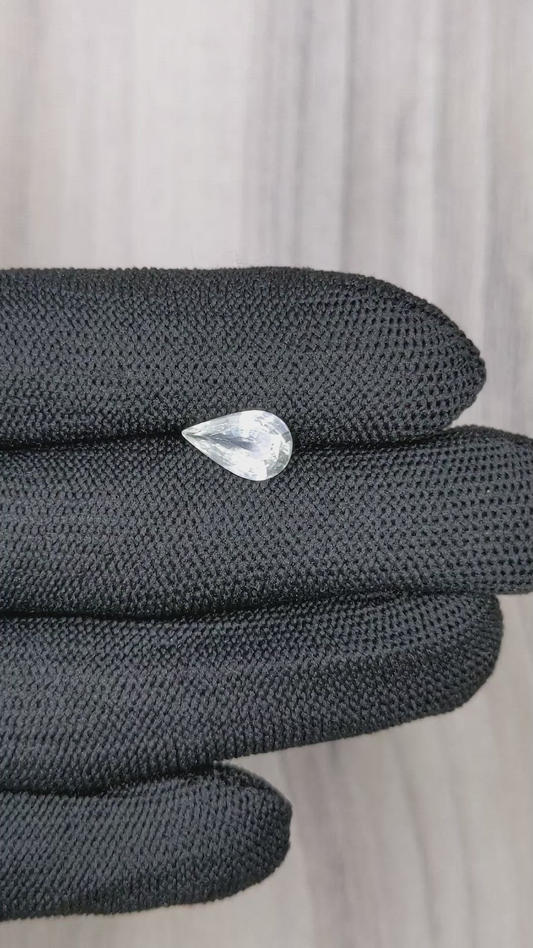 2.03 Ct. White Sapphire from Ceylon (Sri Lanka) Size Video