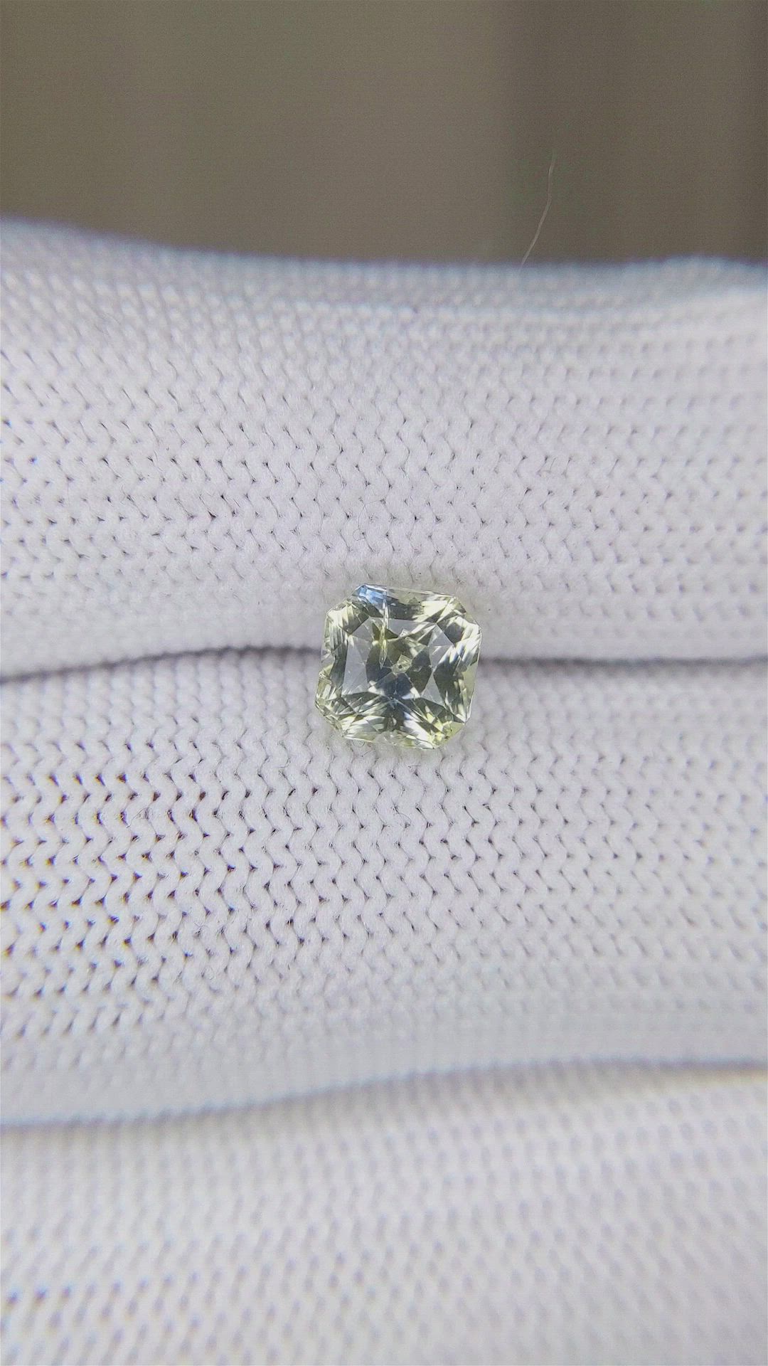 1.97 Ct. Bi Color Sapphire from Ceylon (Sri Lanka) Size Video