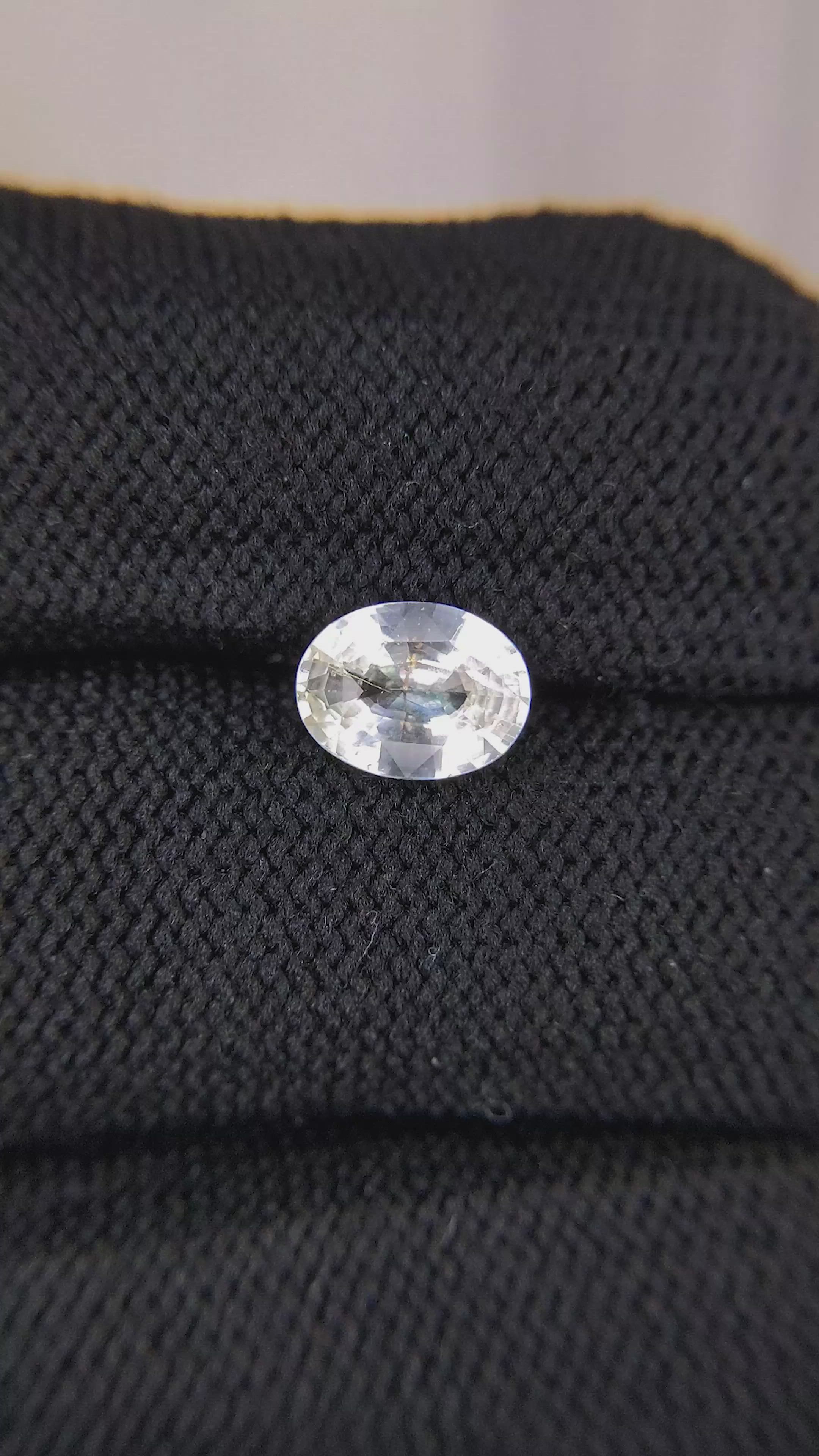 1.57 Ct. White Sapphire from Ceylon (Sri Lanka) Size Video