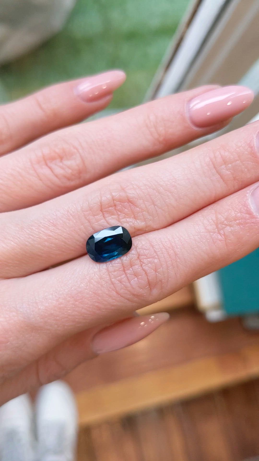 3.17 Ct. Greenish Blue Sapphire from Ceylon (Sri Lanka) Size Video