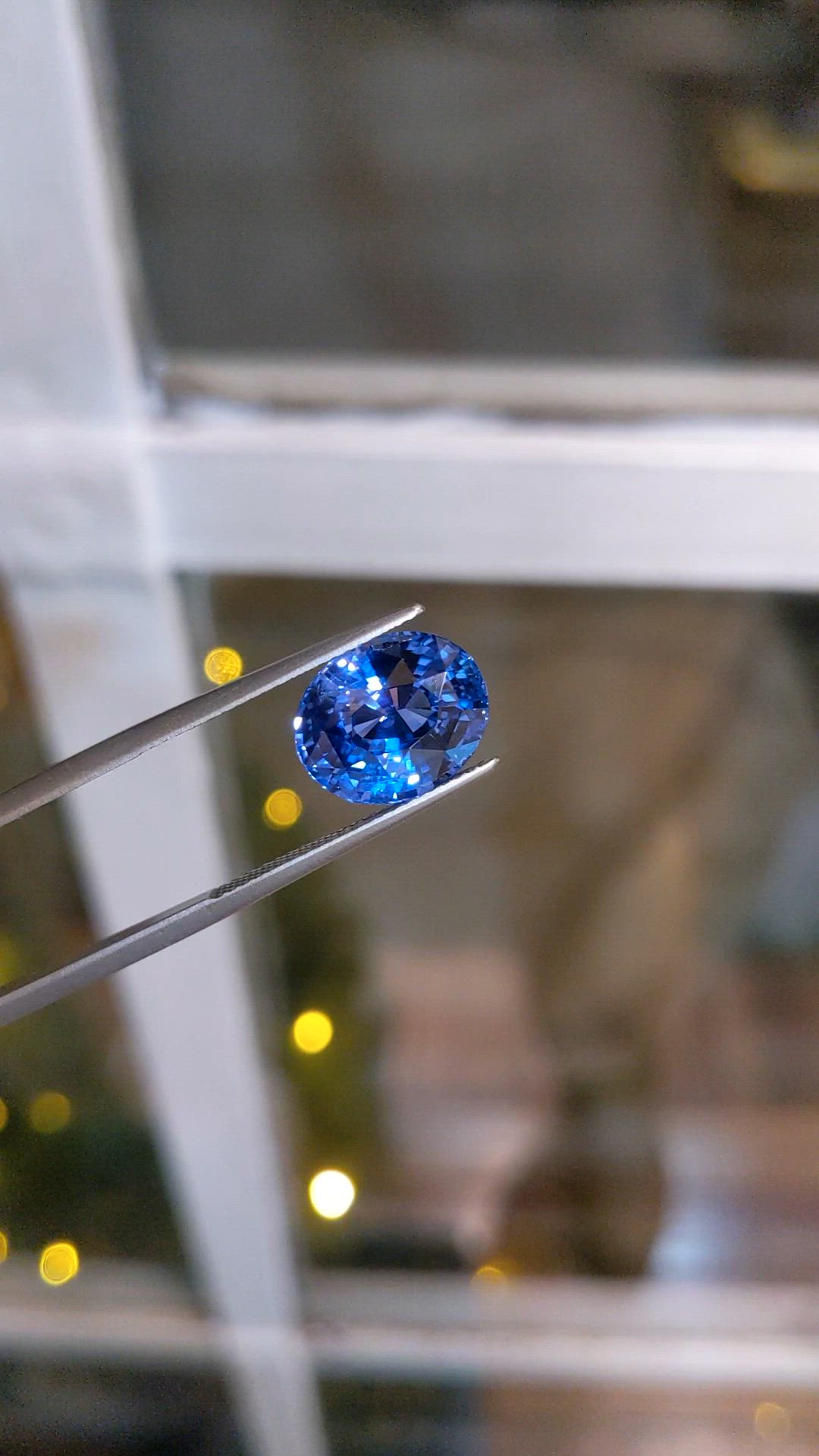7.03 Ct. Blue Sapphire from Ceylon (Sri Lanka) Size Video