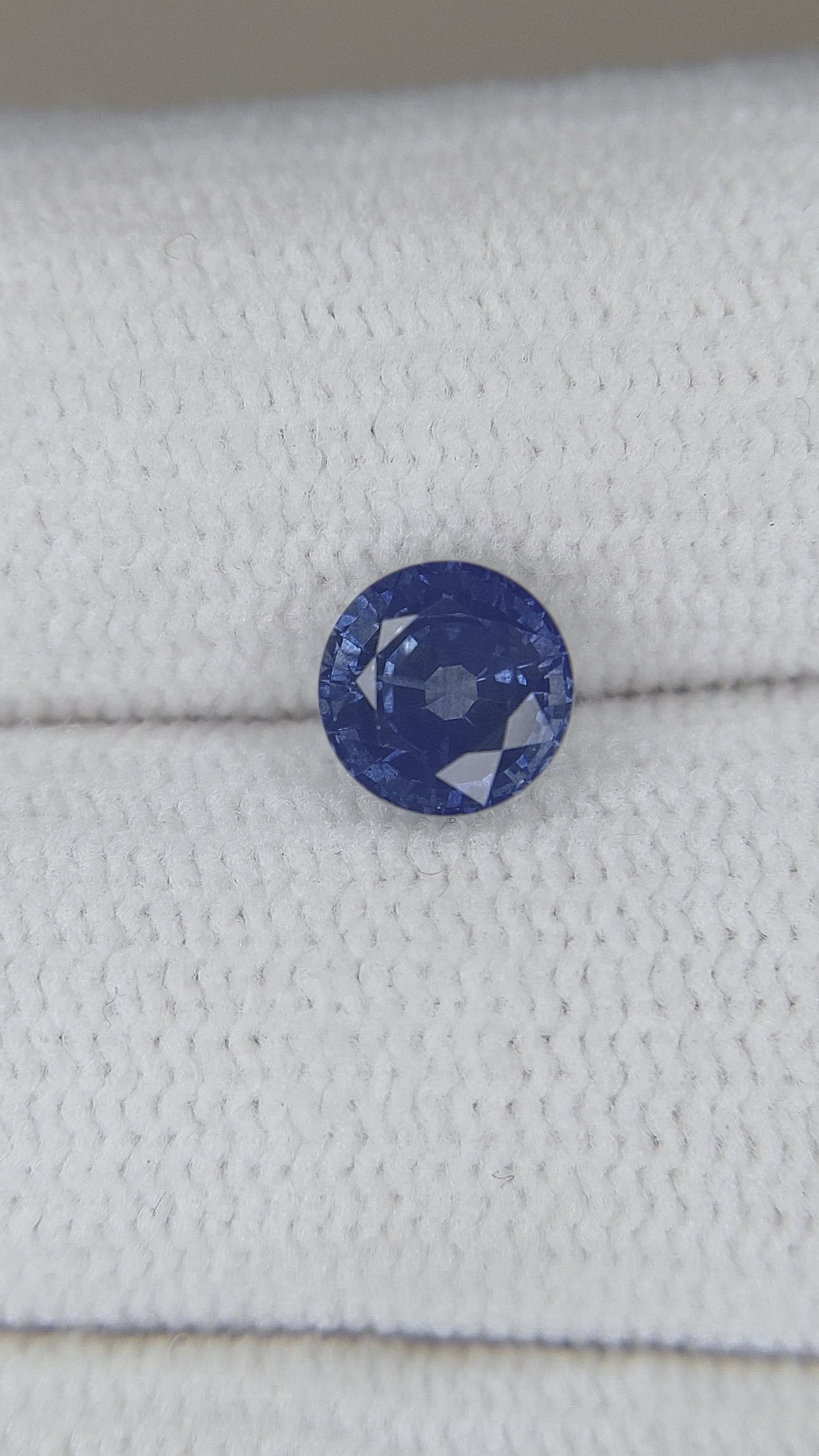 0.99 Ct. Blue Sapphire from Ceylon (Sri Lanka) Size Video