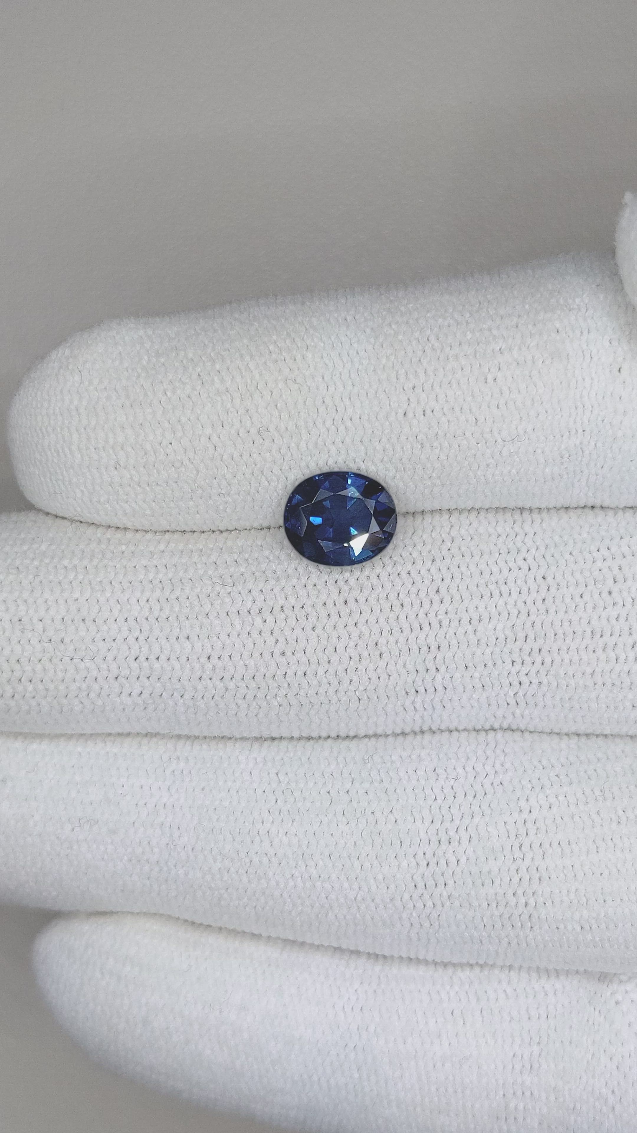 2.00 Ct. Blue Sapphire from Ceylon (Sri Lanka) Size Video