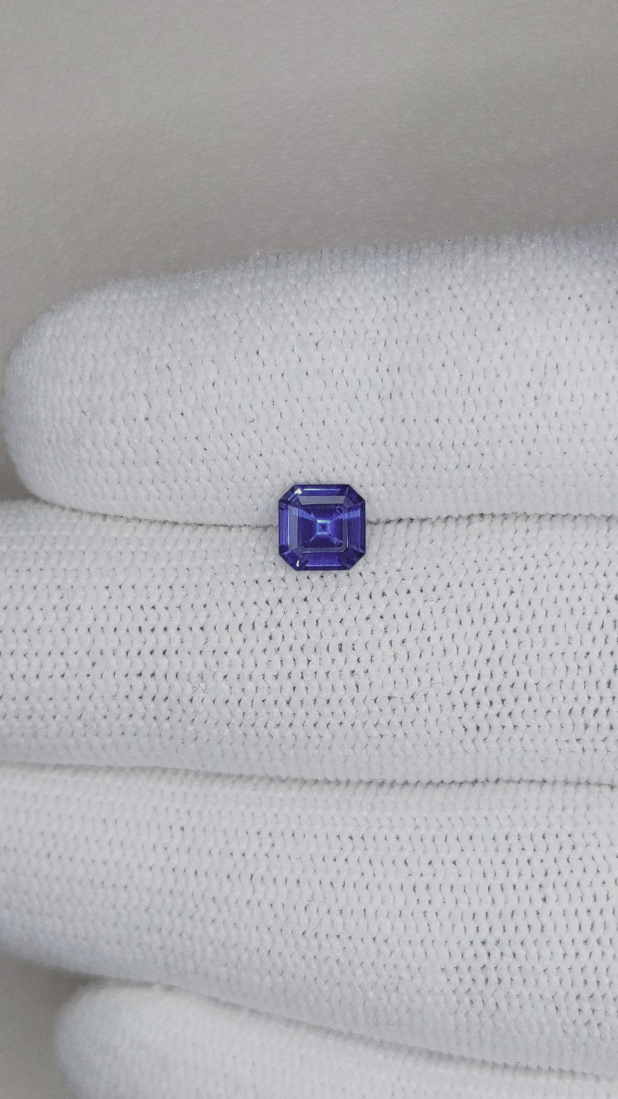 0.65 Ct. Blue Sapphire from Ceylon (Sri Lanka) Size Video