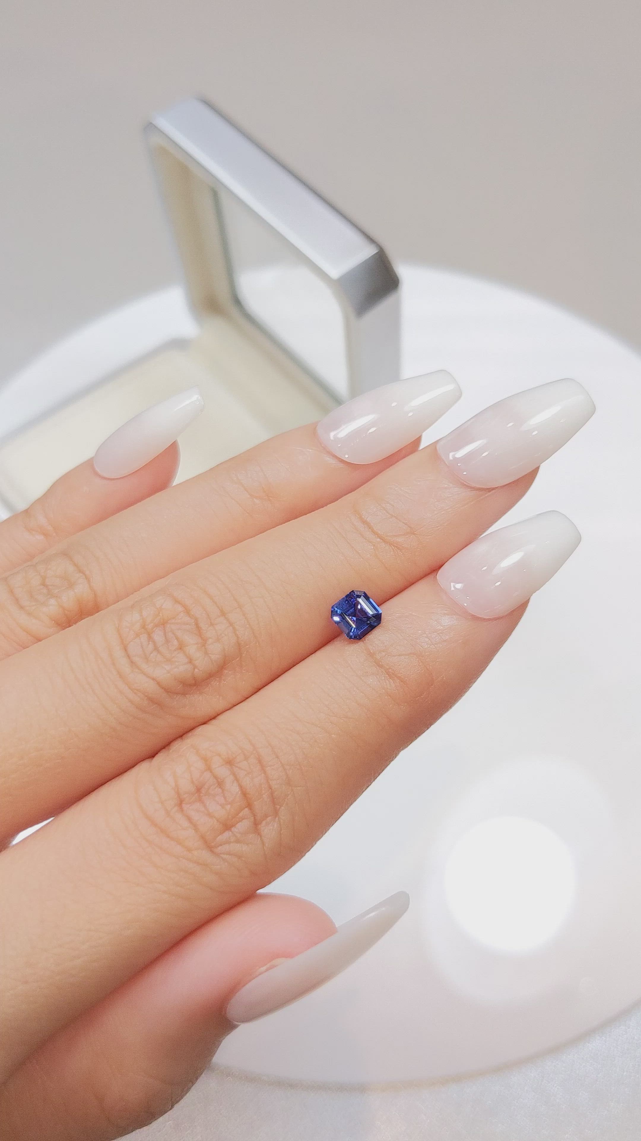 0.65 Ct. Blue Sapphire from Ceylon (Sri Lanka) Size Video