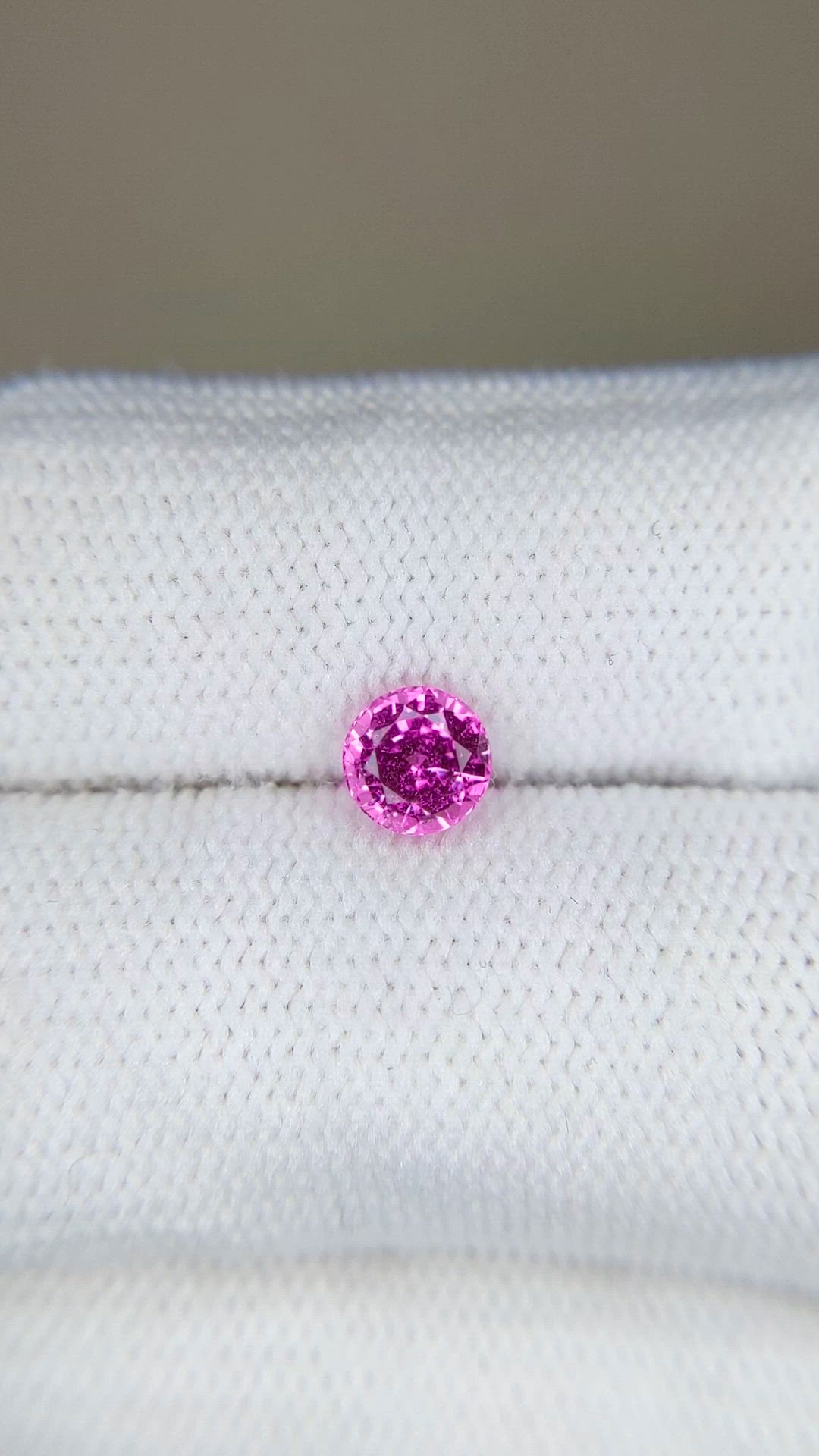 0.85 Ct. Pink Sapphire from Ceylon (Sri Lanka) Size Video