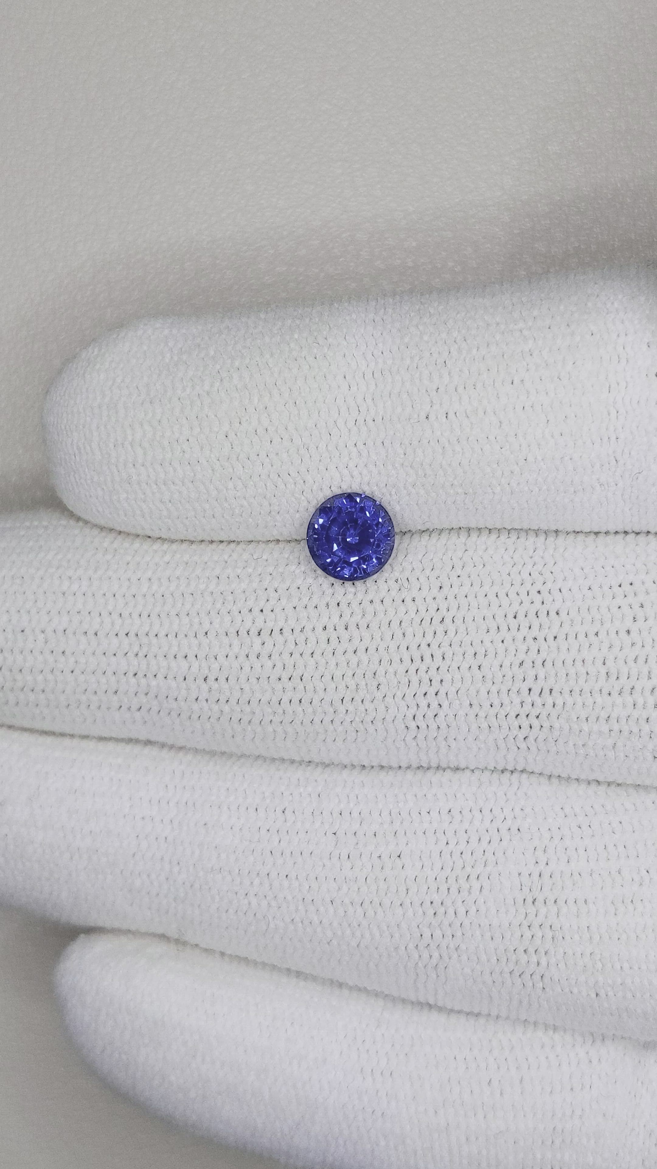 1.29 Ct. Blue Sapphire from Ceylon (Sri Lanka) Size Video