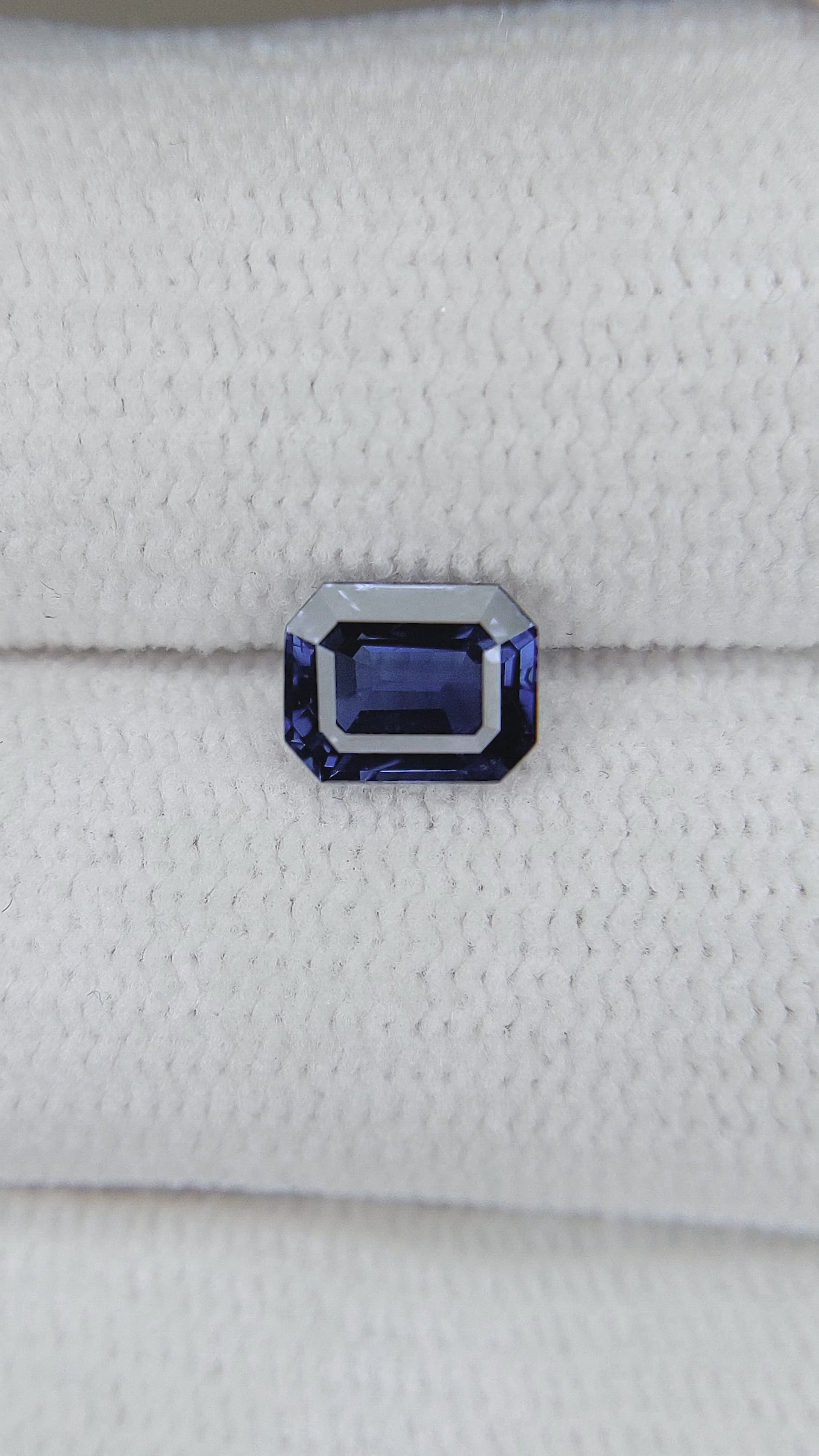 0.98 Ct. Blue Sapphire from Ceylon (Sri Lanka) Size Video