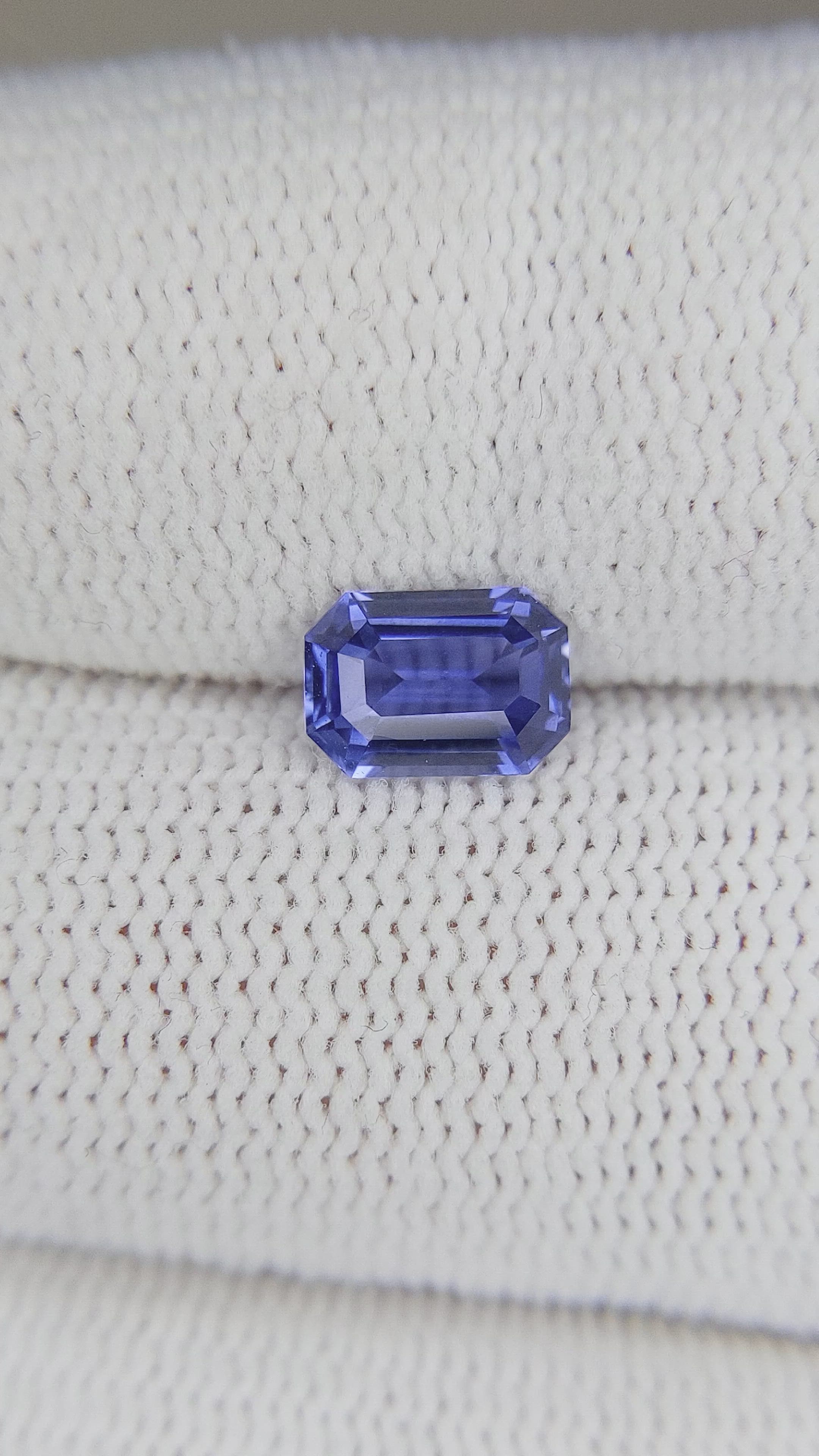 1.02 Ct. Blue Sapphire from Ceylon (Sri Lanka) Size Video