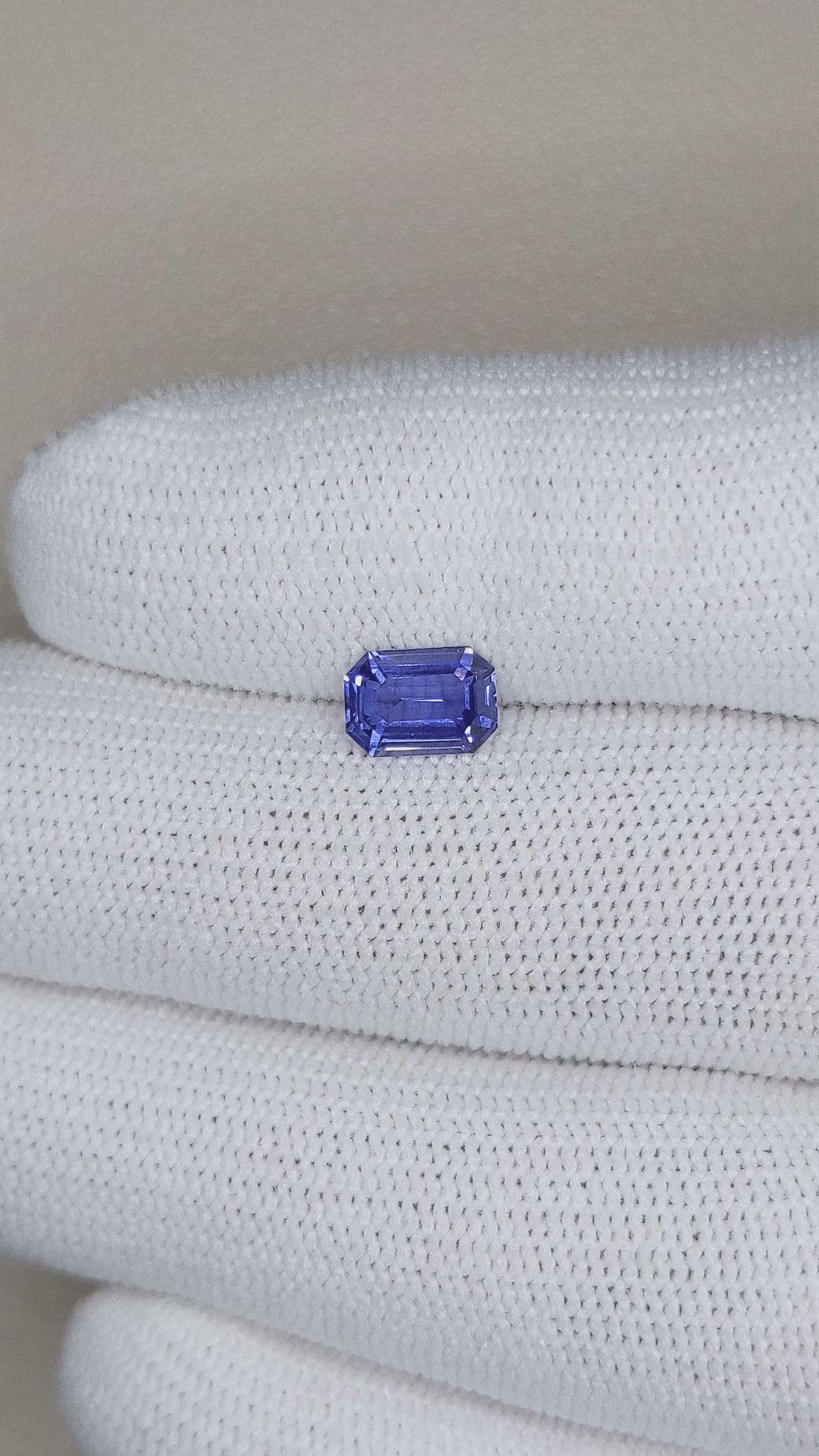1.02 Ct. Blue Sapphire from Ceylon (Sri Lanka) Size Video