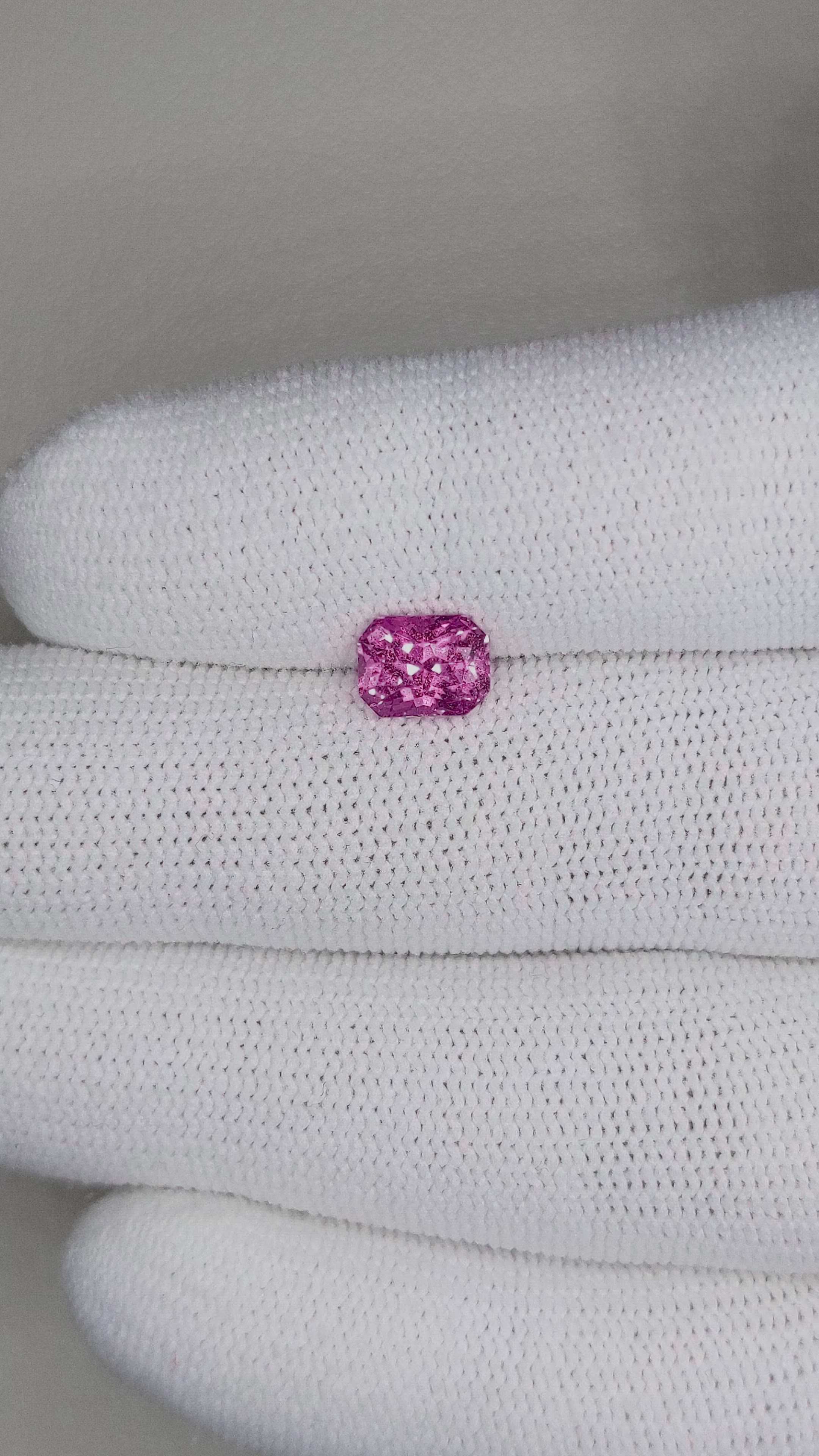 1.26 Ct. Pink Sapphire from Ceylon (Sri Lanka) Size Video