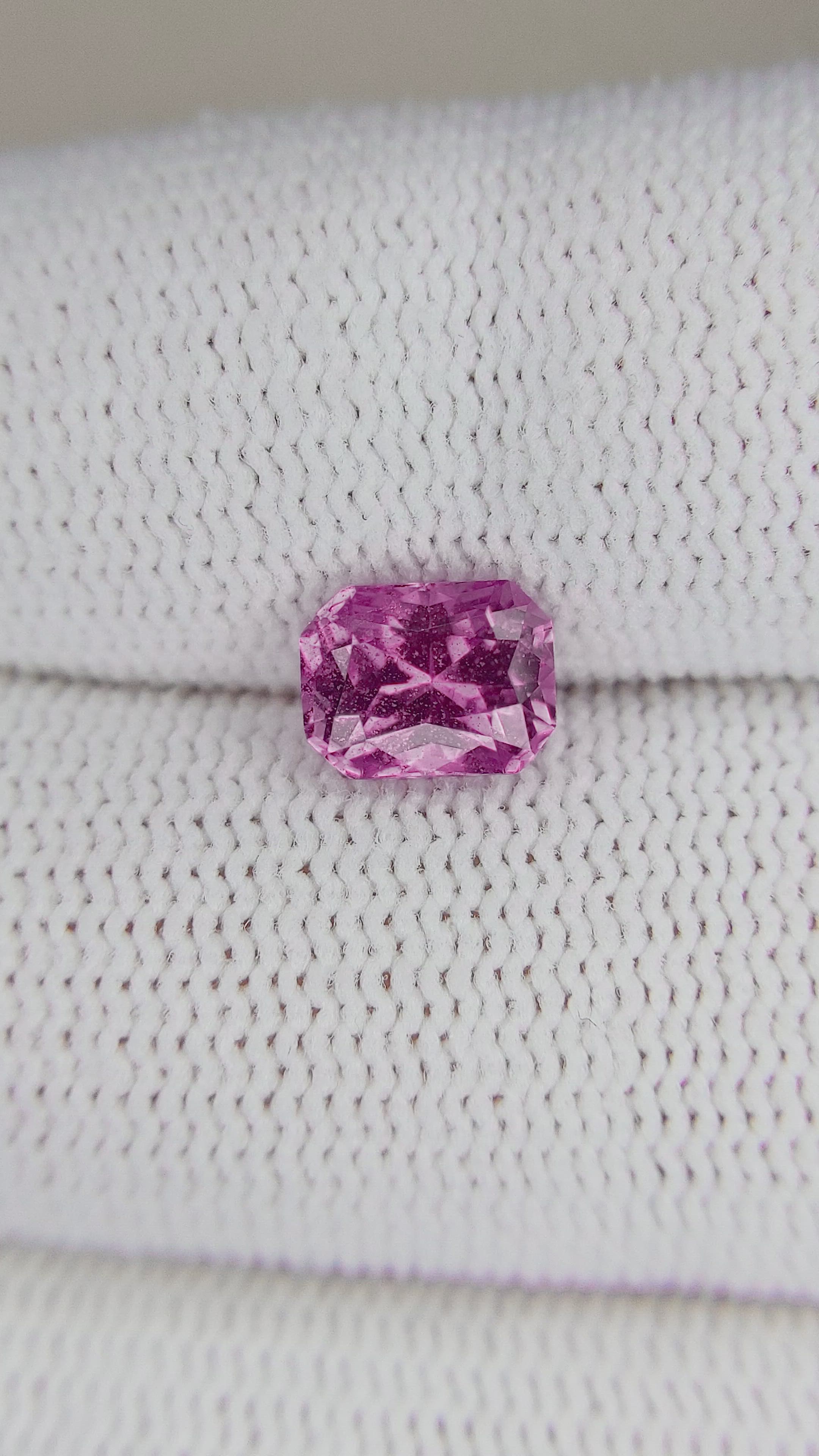 1.26 Ct. Pink Sapphire from Ceylon (Sri Lanka) Size Video
