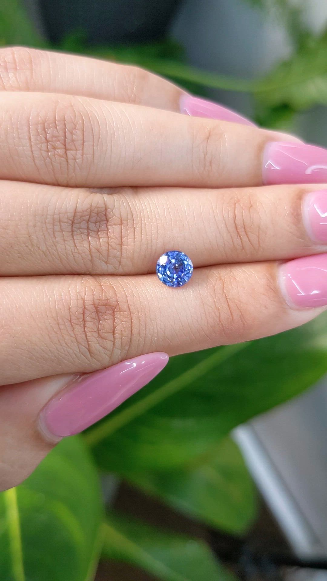 1.13 Ct. Blue Sapphire from Ceylon (Sri Lanka) Size Video
