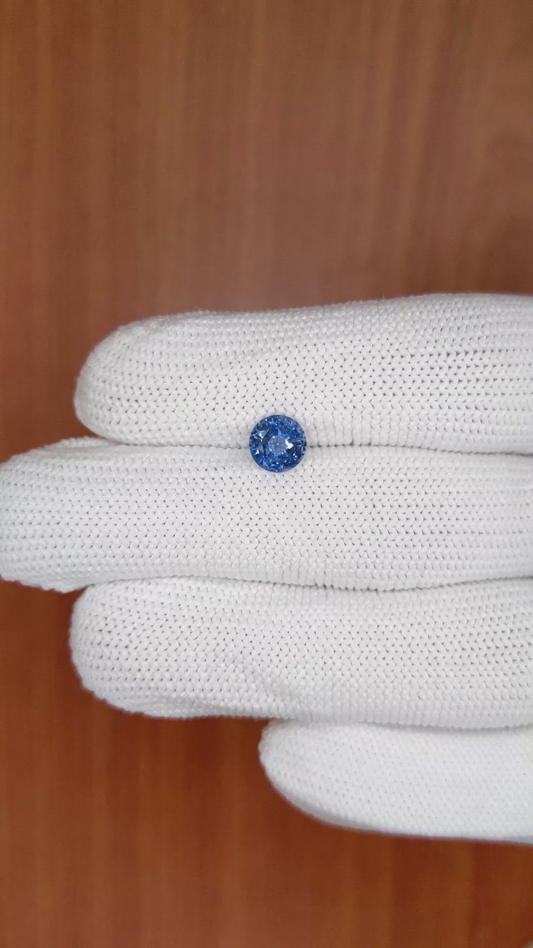 1.13 Ct. Blue Sapphire from Ceylon (Sri Lanka) Size Video