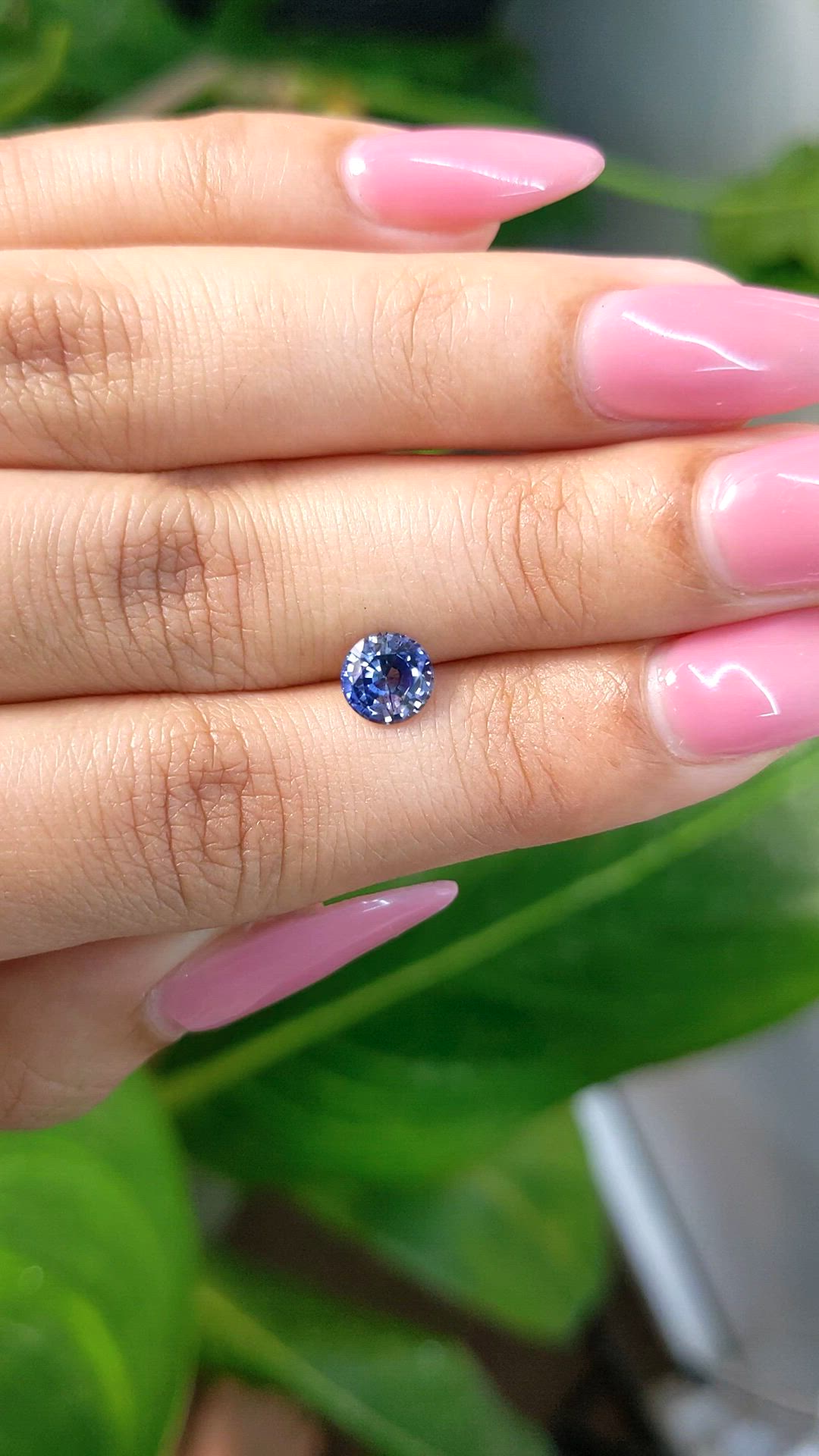 1.23 Ct. Blue Sapphire from Ceylon (Sri Lanka) Size Video