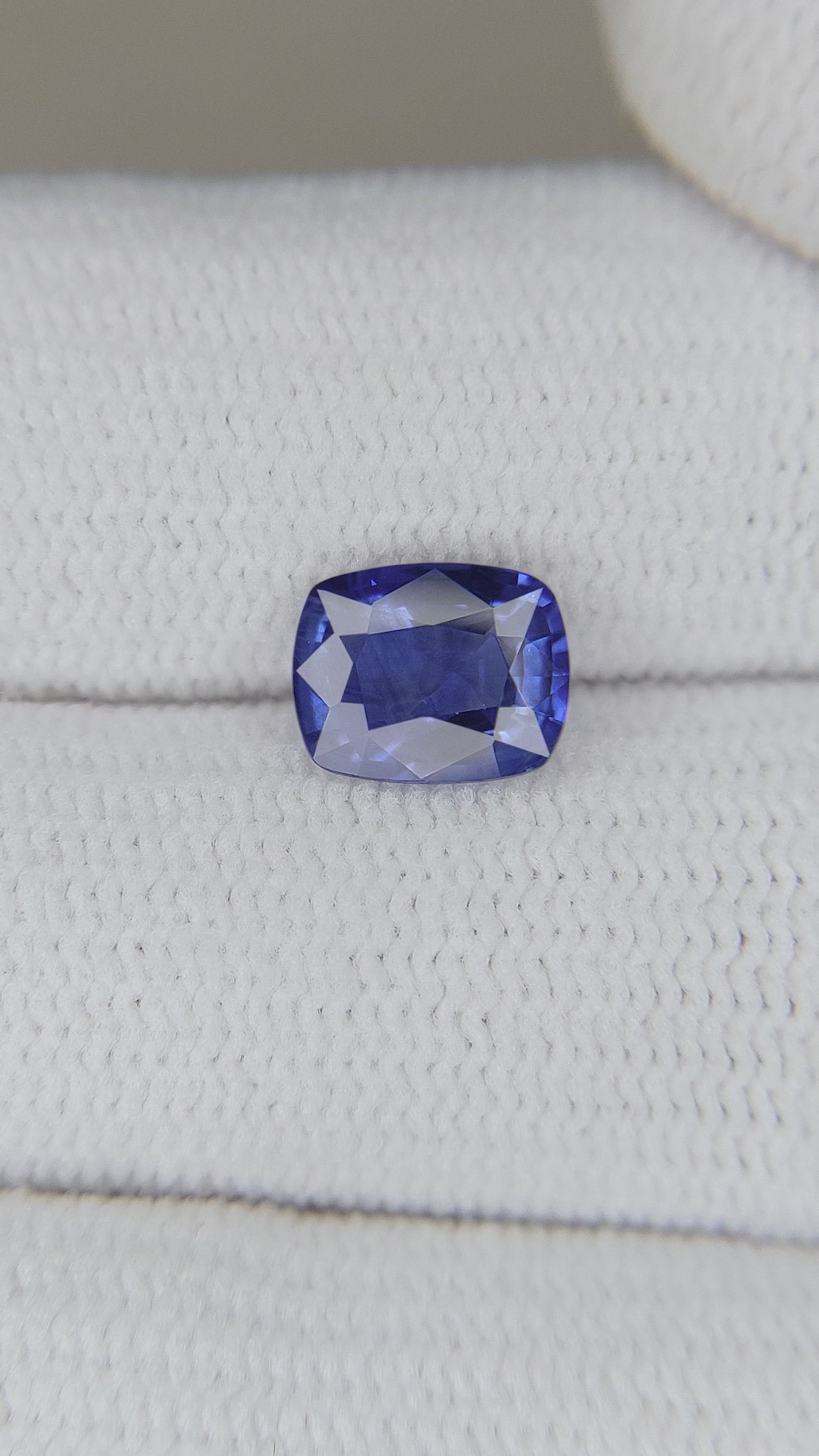 1.29 Ct. Blue Sapphire from Ceylon (Sri Lanka) Size Video