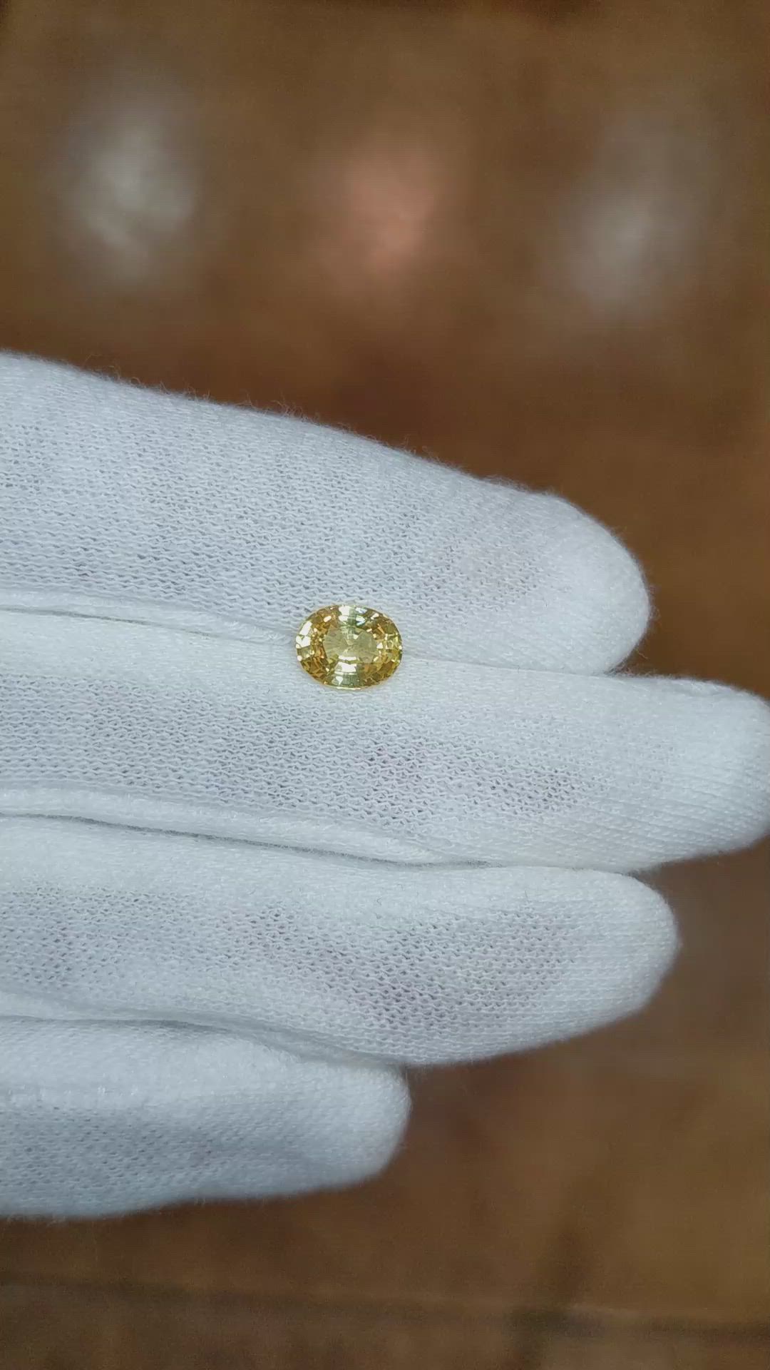 1.44 Ct. Yellow Sapphire from Ceylon (Sri Lanka) Size Video