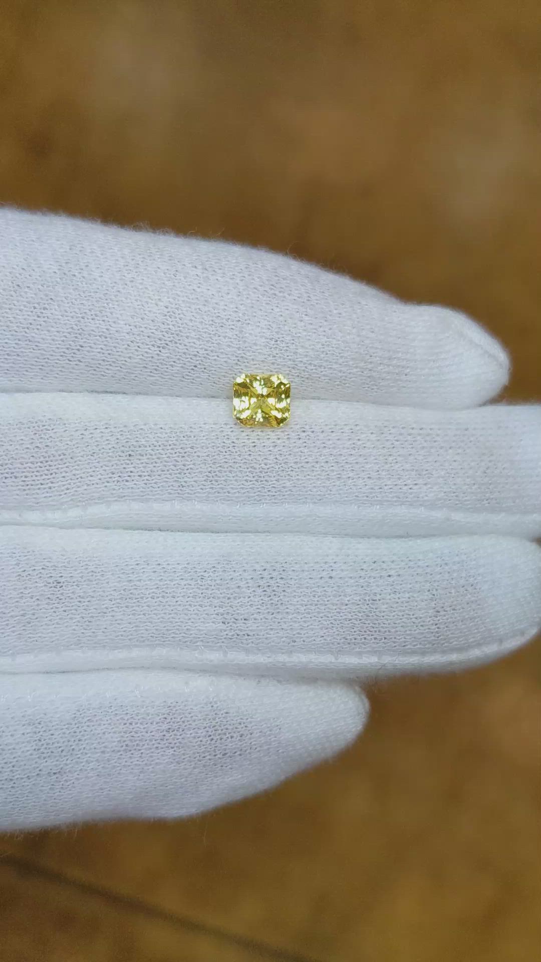 1.21 Ct. Yellow Sapphire from Ceylon (Sri Lanka) Size Video