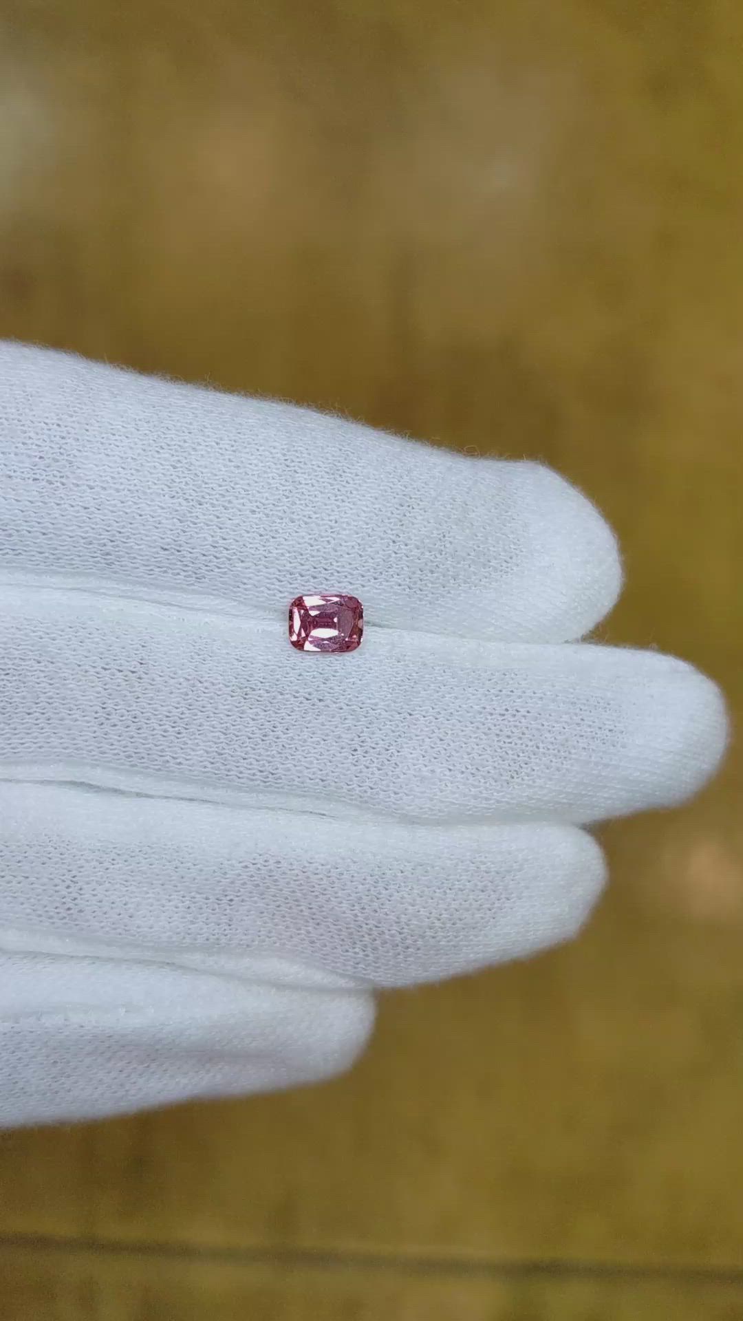 0.79 Ct. Padparadscha Sapphire from Ceylon (Sri Lanka) Size Video