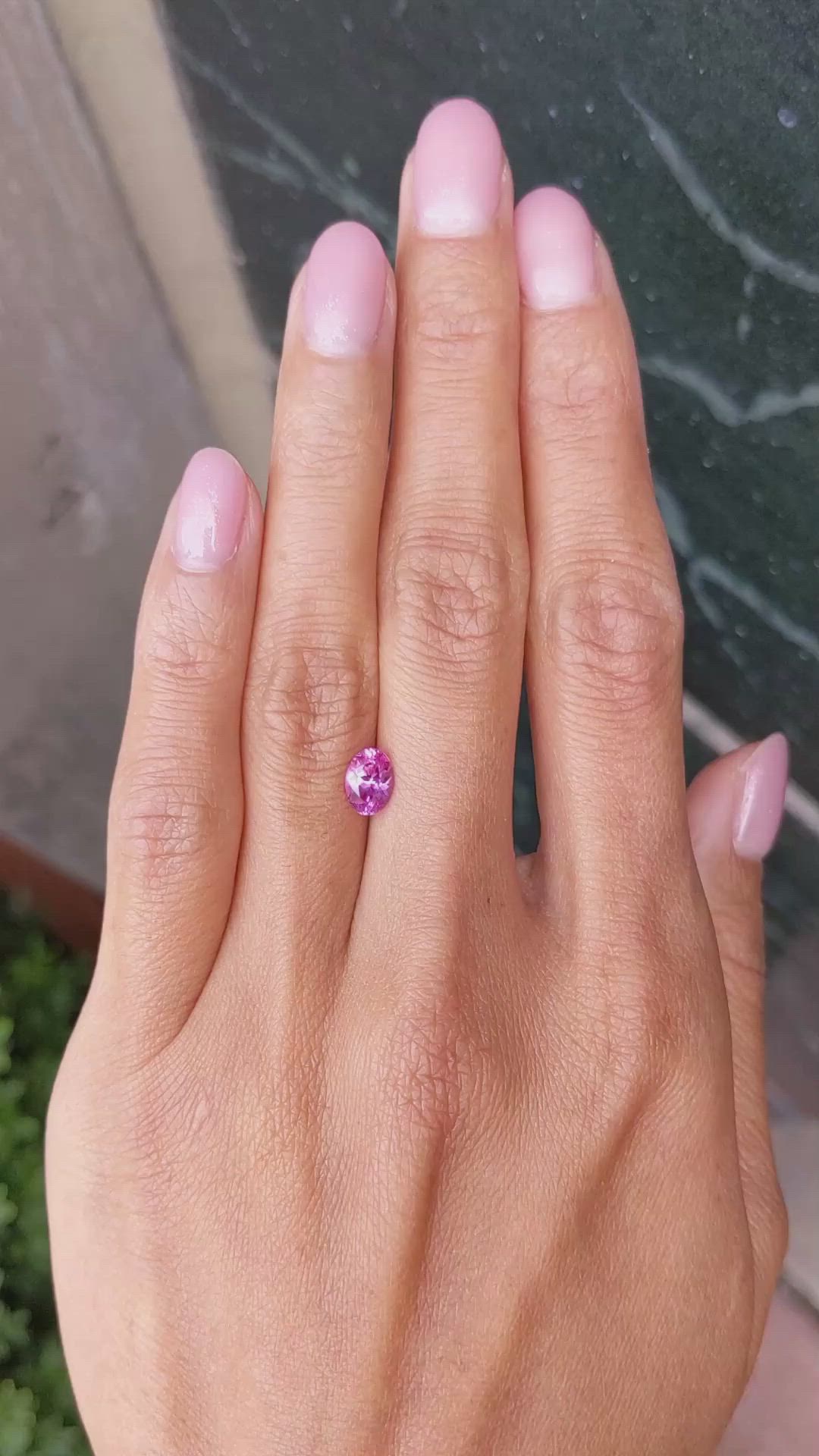 1.00 Ct. Purplish Pink Sapphire from Ceylon (Sri Lanka) Size Video