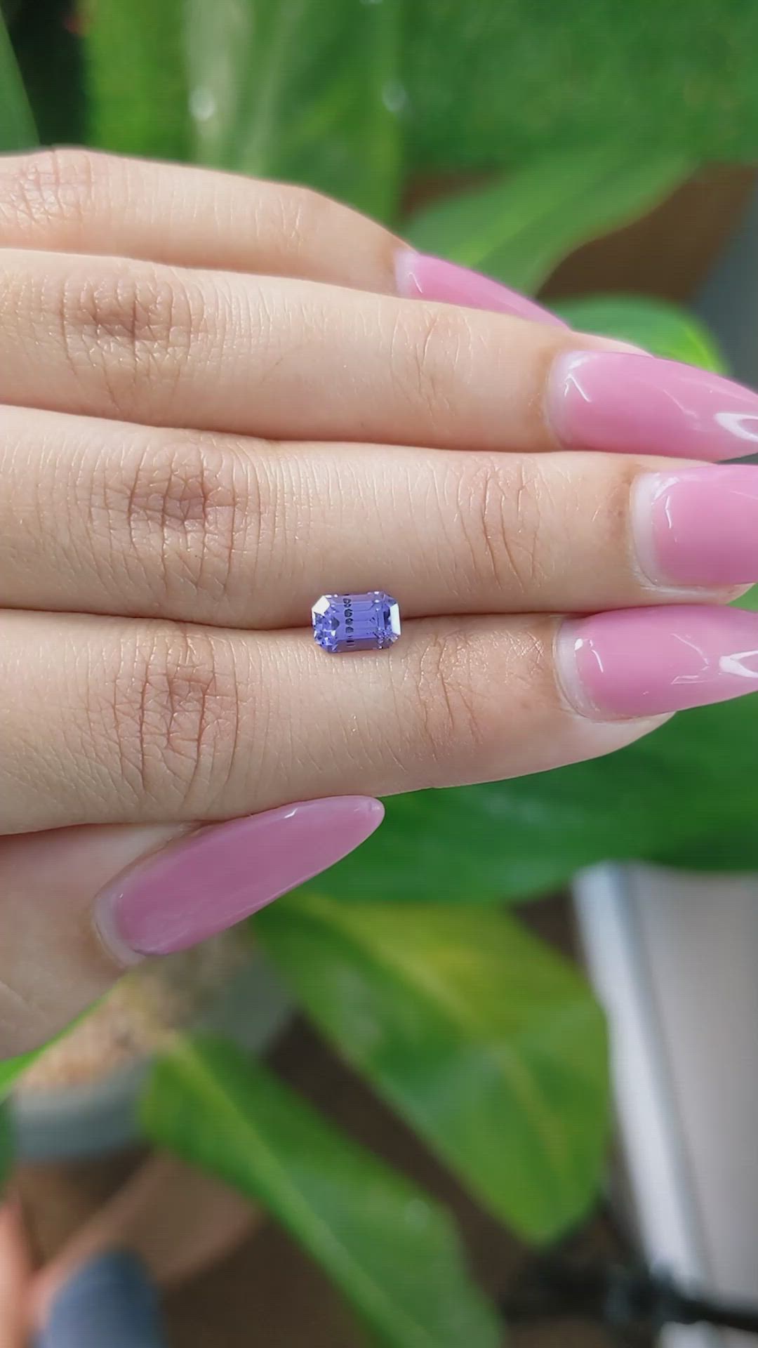 1.24 Ct. Purple Sapphire from Ceylon (Sri Lanka) Size Video