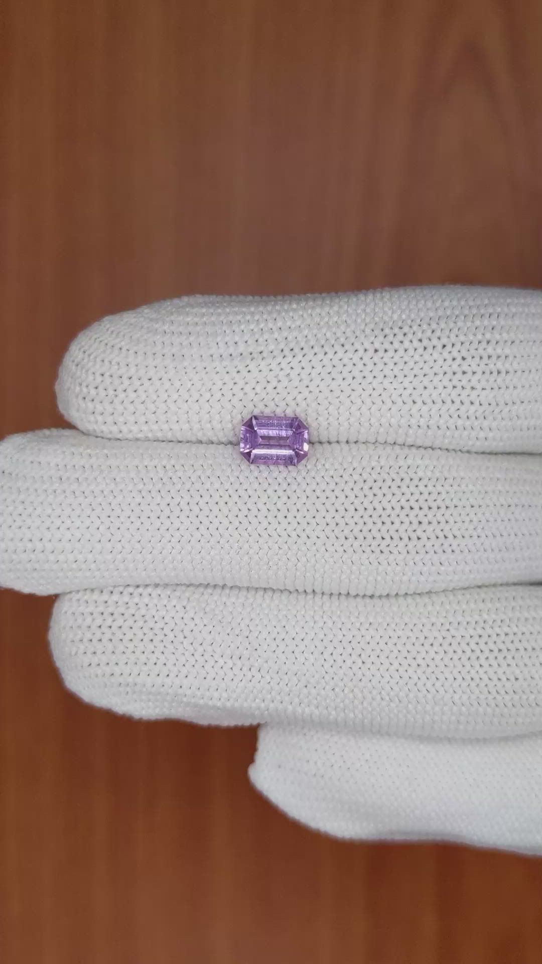 1.00 Ct. Purple Sapphire from Ceylon (Sri Lanka) Size Video