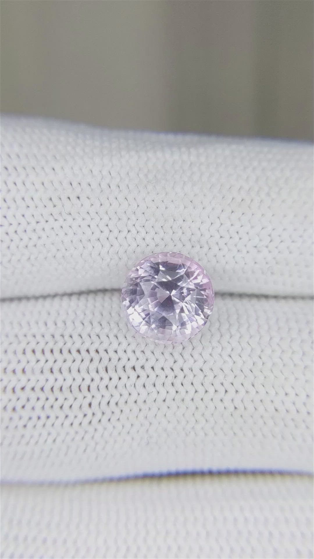 4.01 Ct. Pink Sapphire from Ceylon (Sri Lanka) Size Video