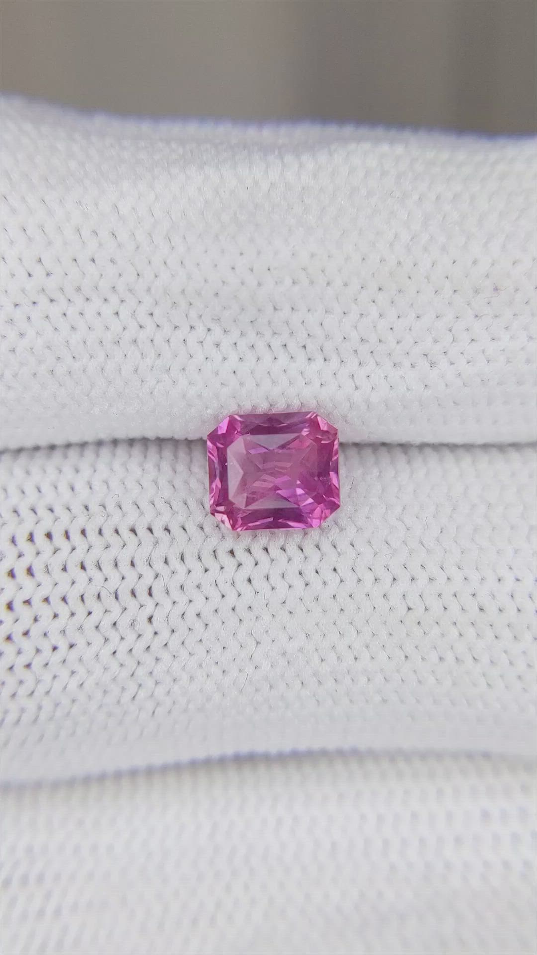 1.27 Ct. Pink Sapphire from Ceylon (Sri Lanka) Size Video