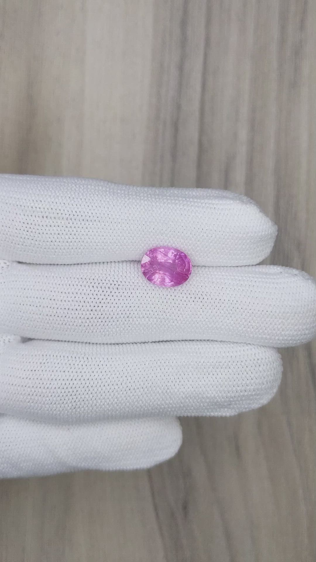 4.13 Ct. Pink Sapphire from Ceylon (Sri Lanka) Size Video