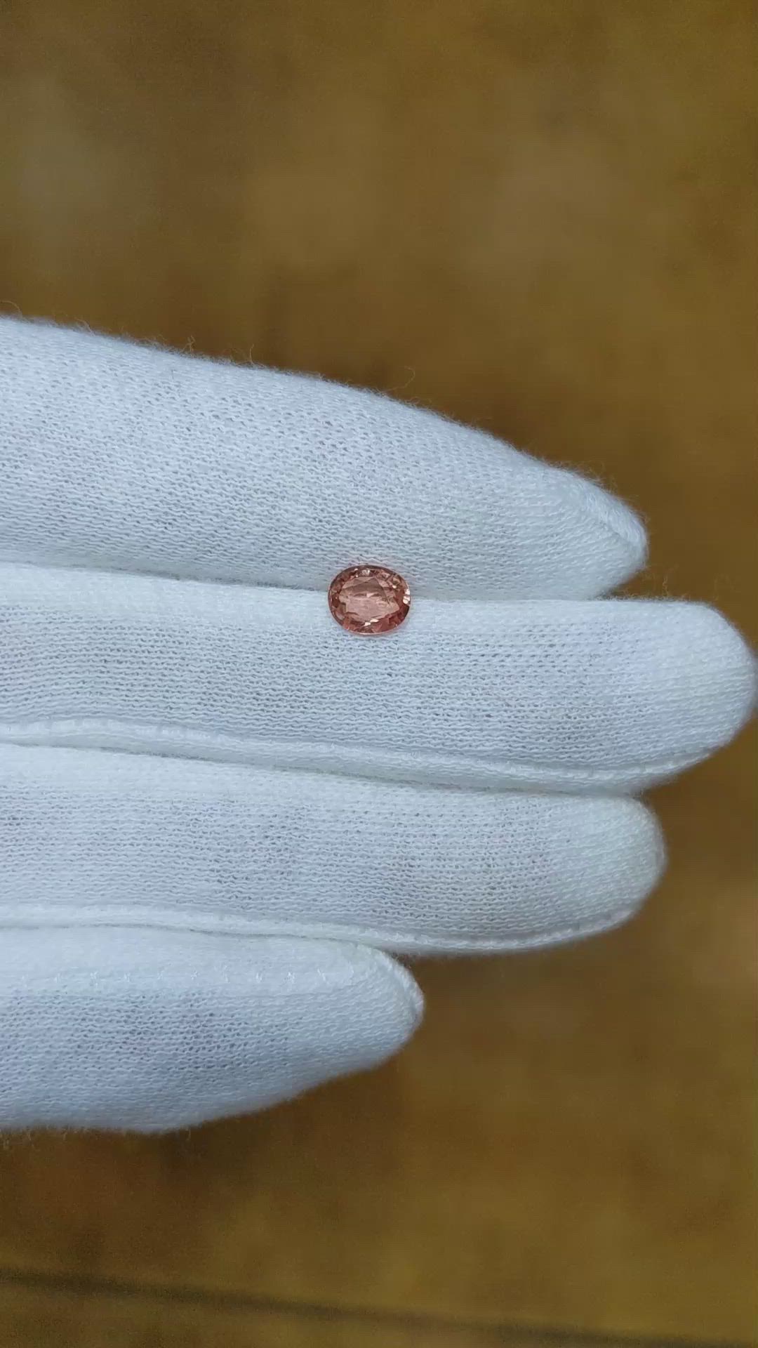 0.87 Ct. Padparadscha Sapphire from Ceylon (Sri Lanka) Size Video