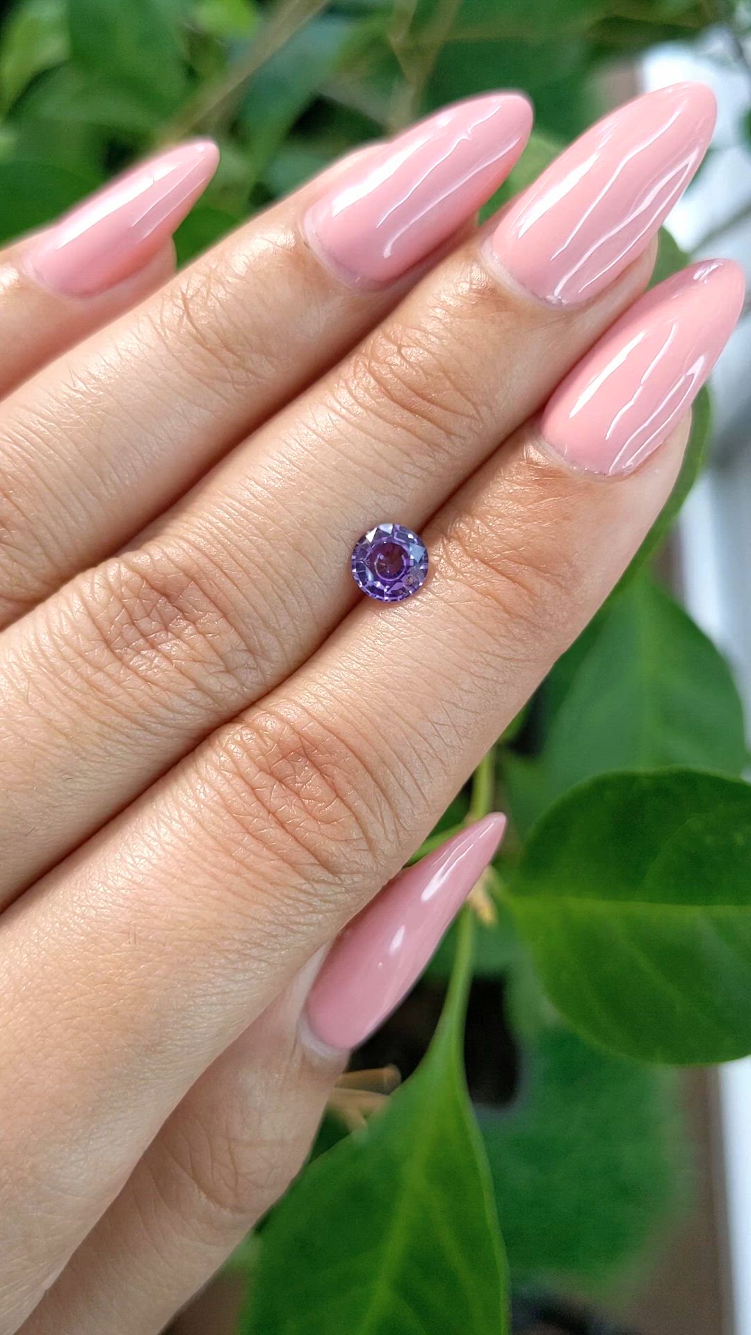 0.75 Ct. Purple Sapphire from Ceylon (Sri Lanka) Size Video