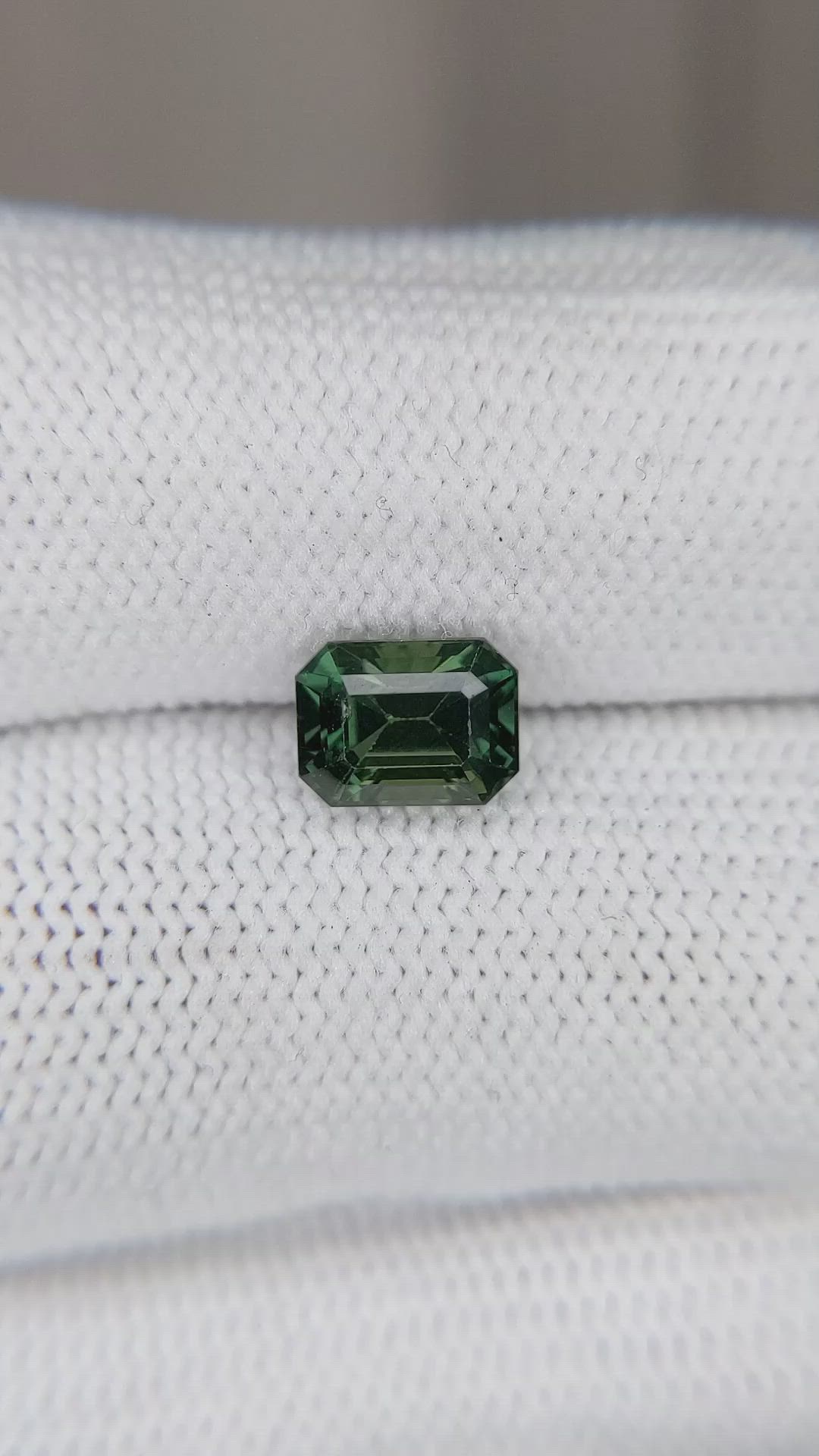 1.75 Ct. Bluish Green Sapphire from Ceylon (Sri Lanka) Size Video