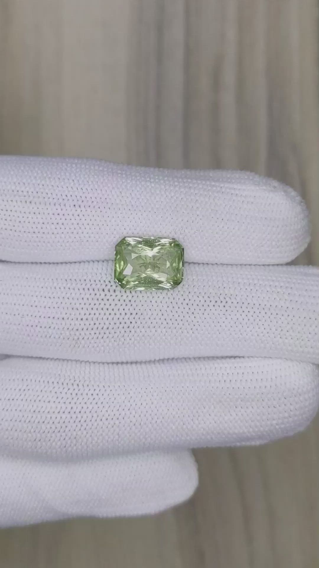 5.20 Ct. Green Sapphire from Ceylon (Sri Lanka) Size Video