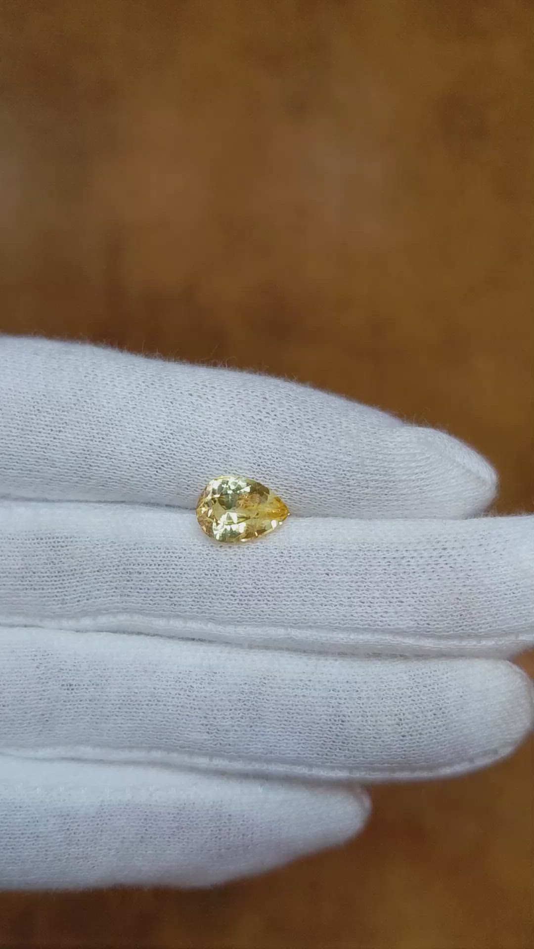 2.91 Ct. Yellow Sapphire from Ceylon (Sri Lanka) Size Video