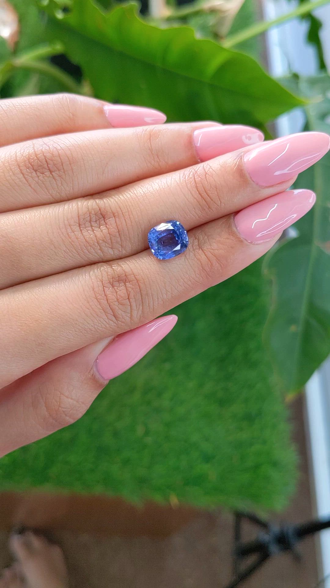 4.03 Ct. Blue Sapphire from Ceylon (Sri Lanka) Size Video