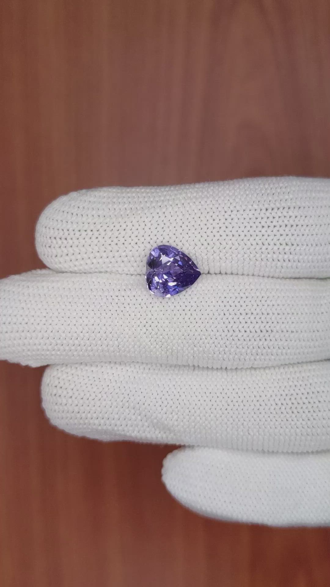 3.29 Ct. Purple Sapphire from Ceylon (Sri Lanka) Size Video