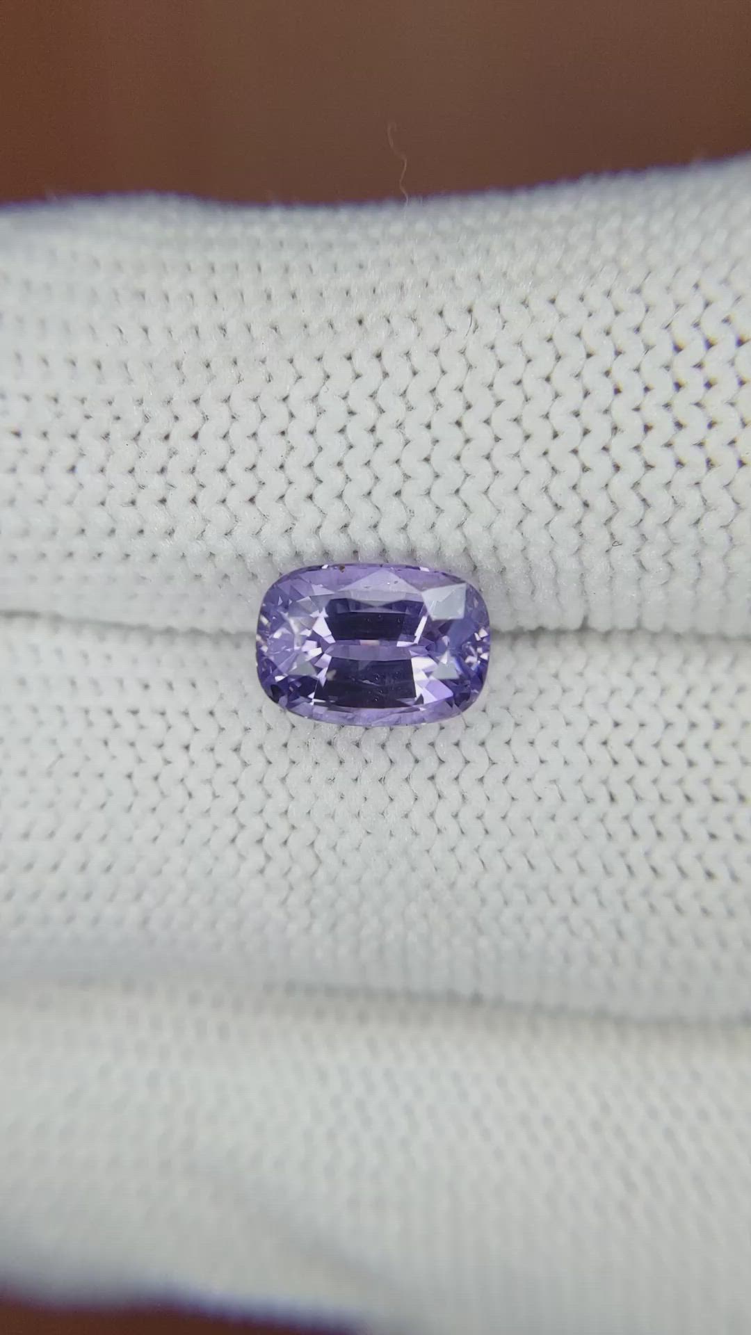 2.84 Ct. Purple Sapphire from Ceylon (Sri Lanka) Size Video