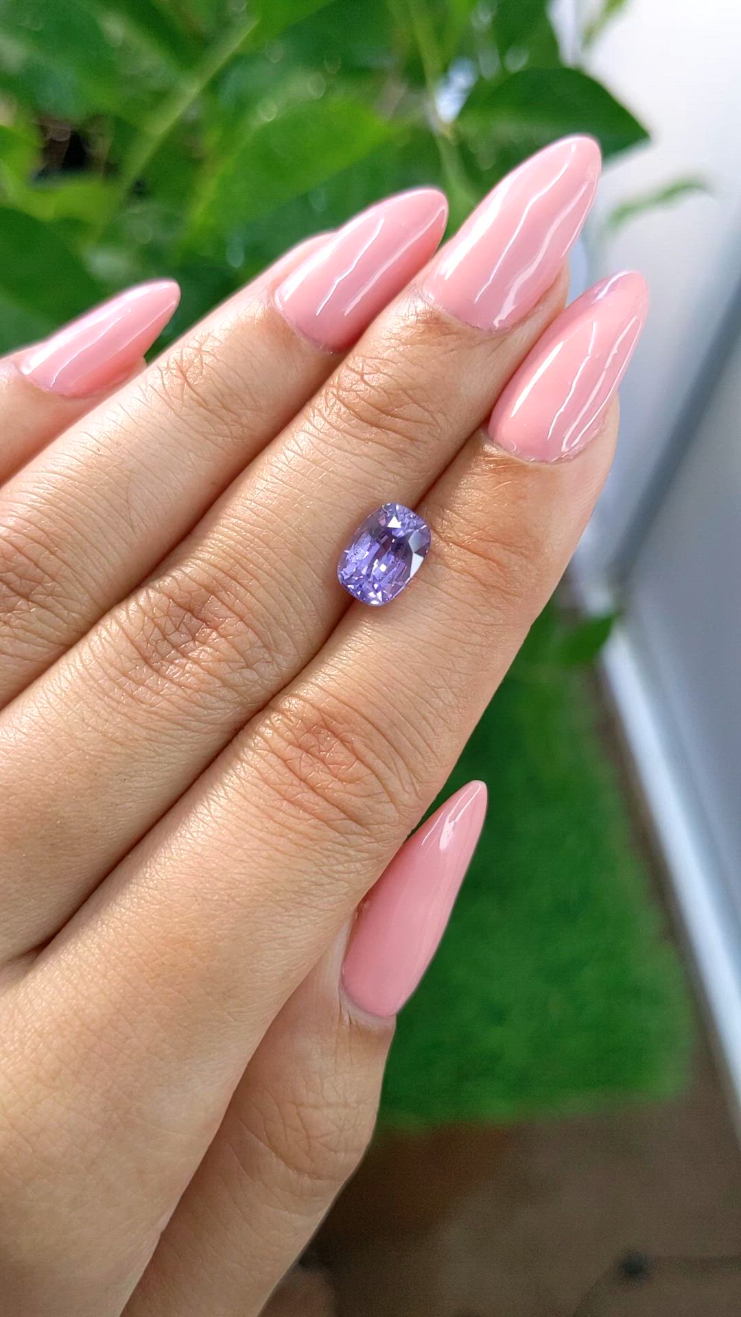 2.84 Ct. Purple Sapphire from Ceylon (Sri Lanka) Size Video