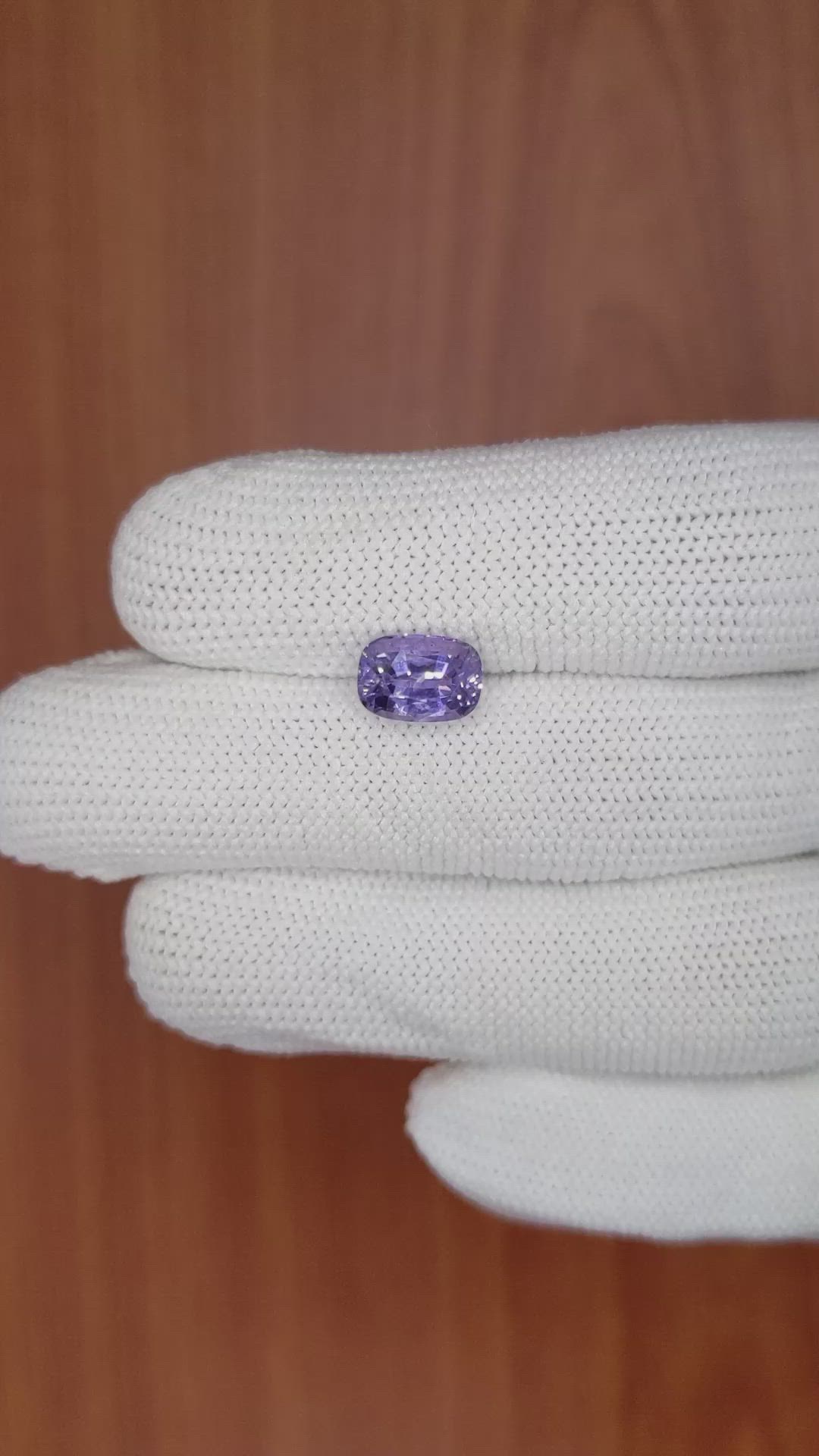2.84 Ct. Purple Sapphire from Ceylon (Sri Lanka) Size Video