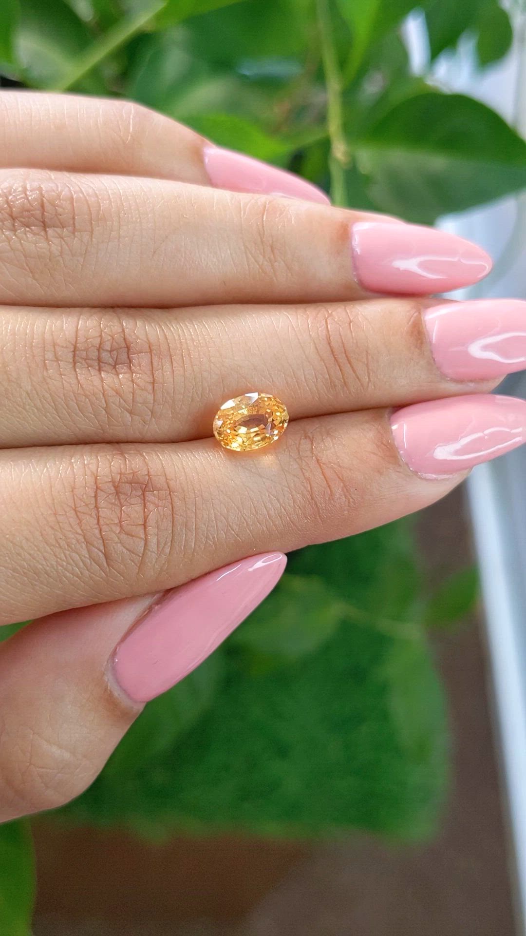 2.64 Ct. Orange Sapphire from Ceylon (Sri Lanka) Size Video