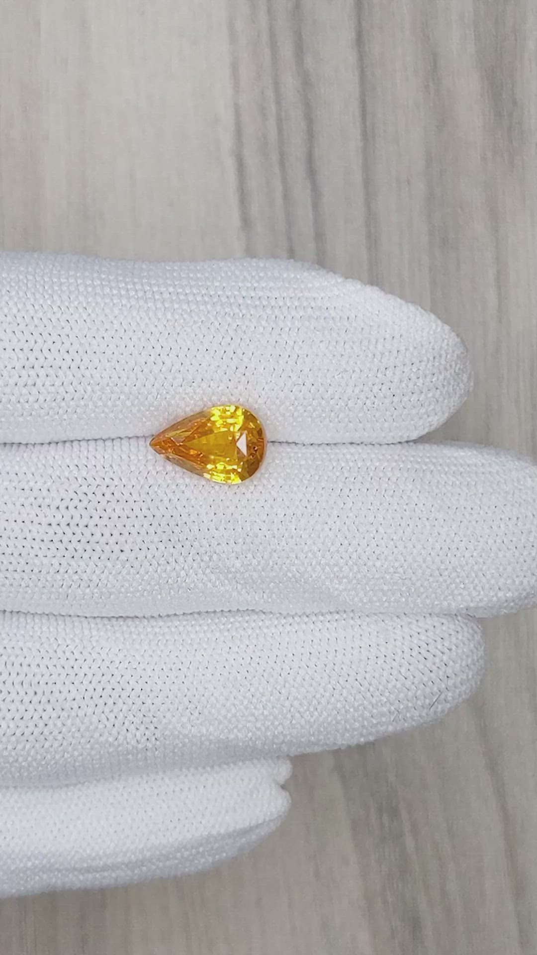 4.02 Ct. Orange Sapphire from Ceylon (Sri Lanka) Size Video