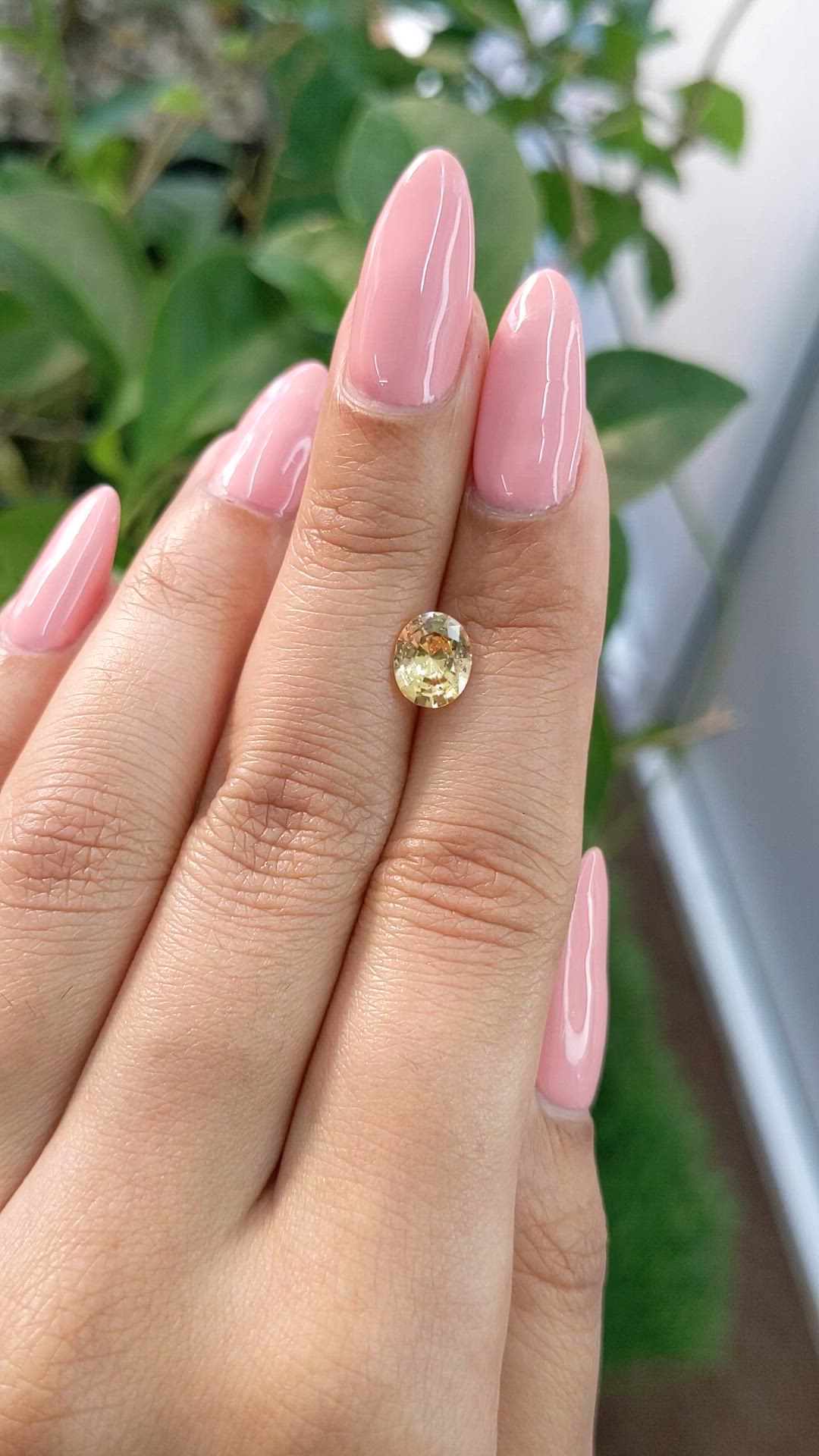 1.40 Ct. Yellow Sapphire from Ceylon (Sri Lanka) Size Video