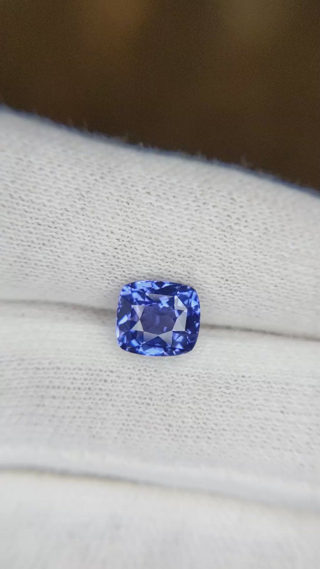 2.47 Ct. Blue Sapphire from Ceylon (Sri Lanka) Size Video