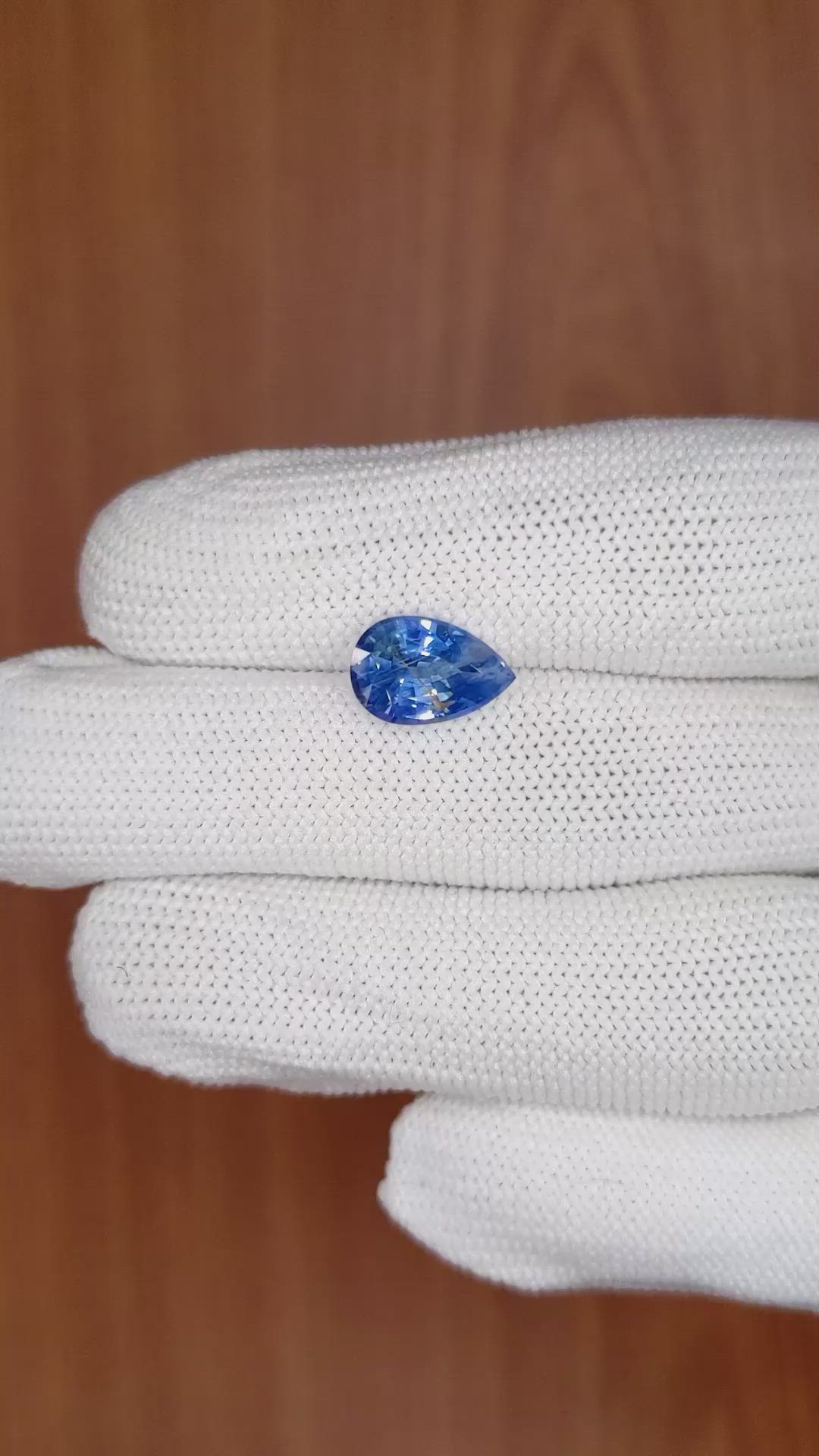 2.92 Ct. Blue Sapphire from Ceylon (Sri Lanka) Size Video
