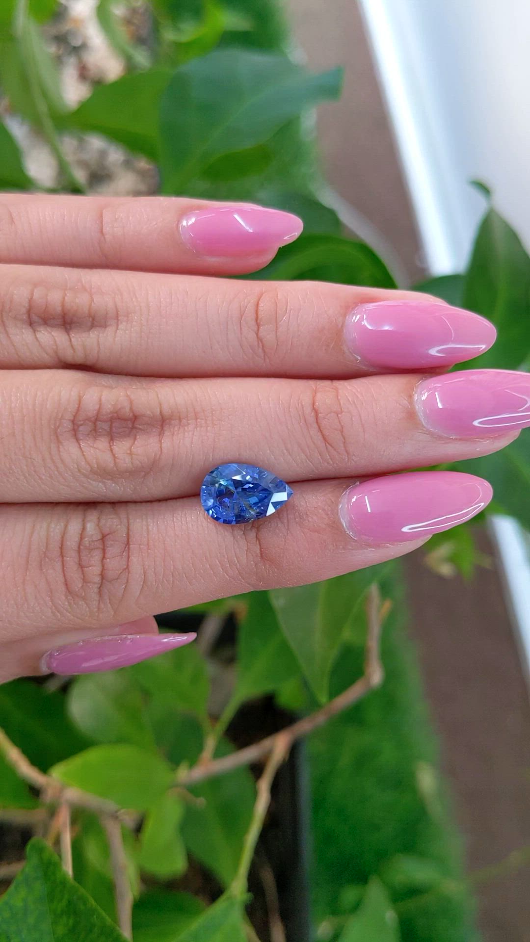 2.92 Ct. Blue Sapphire from Ceylon (Sri Lanka) Size Video