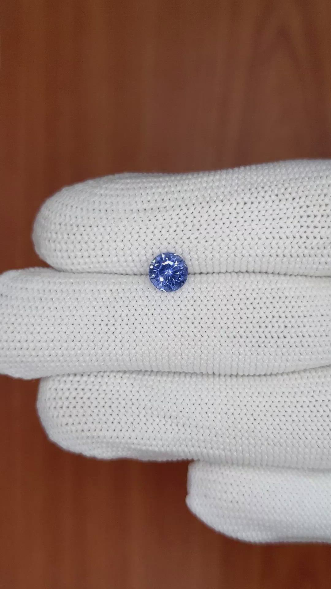 1.05 Ct. Blue Sapphire from Ceylon (Sri Lanka) Size Video