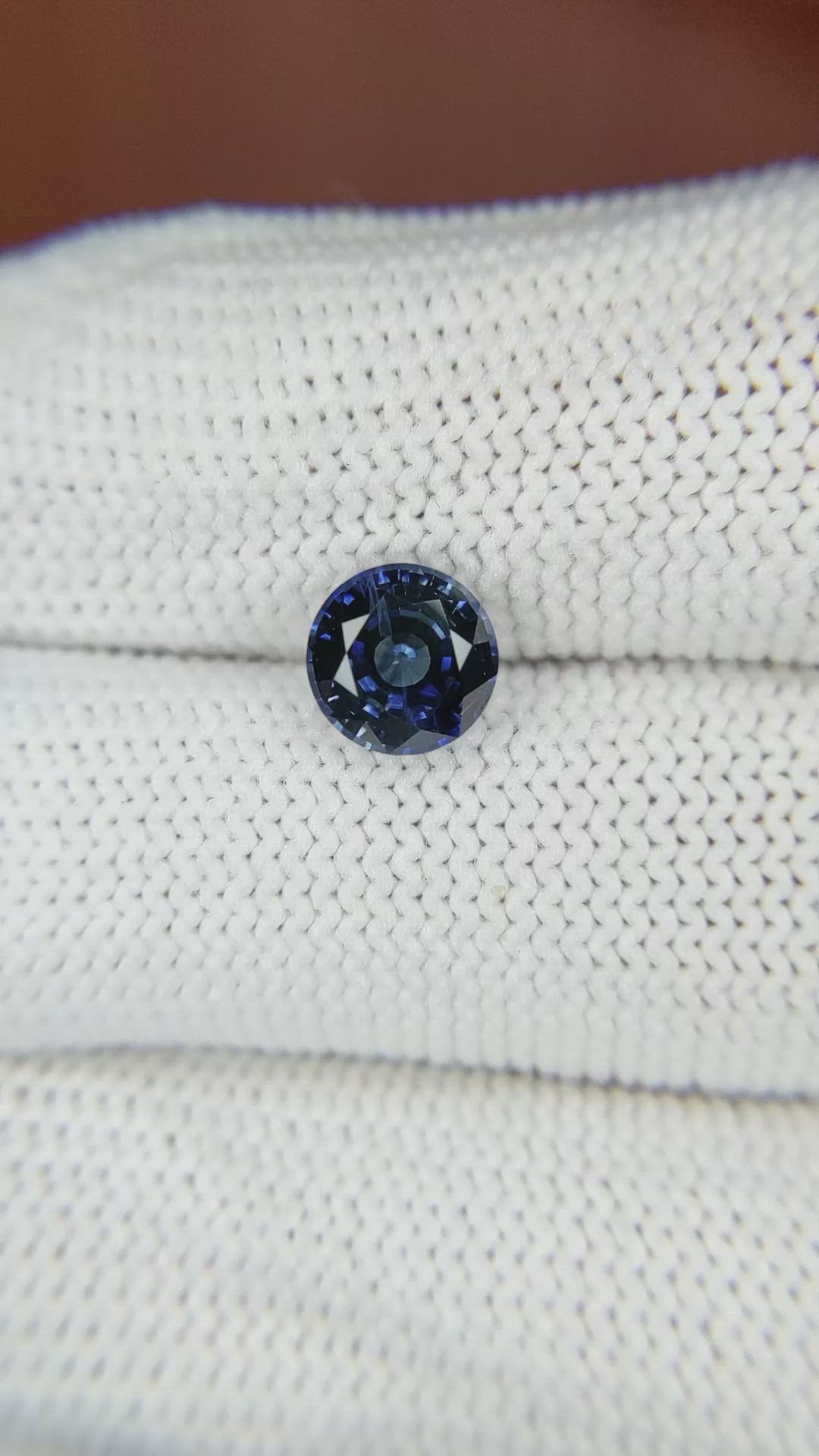 1.59 Ct. Blue Sapphire from Ceylon (Sri Lanka) Size Video