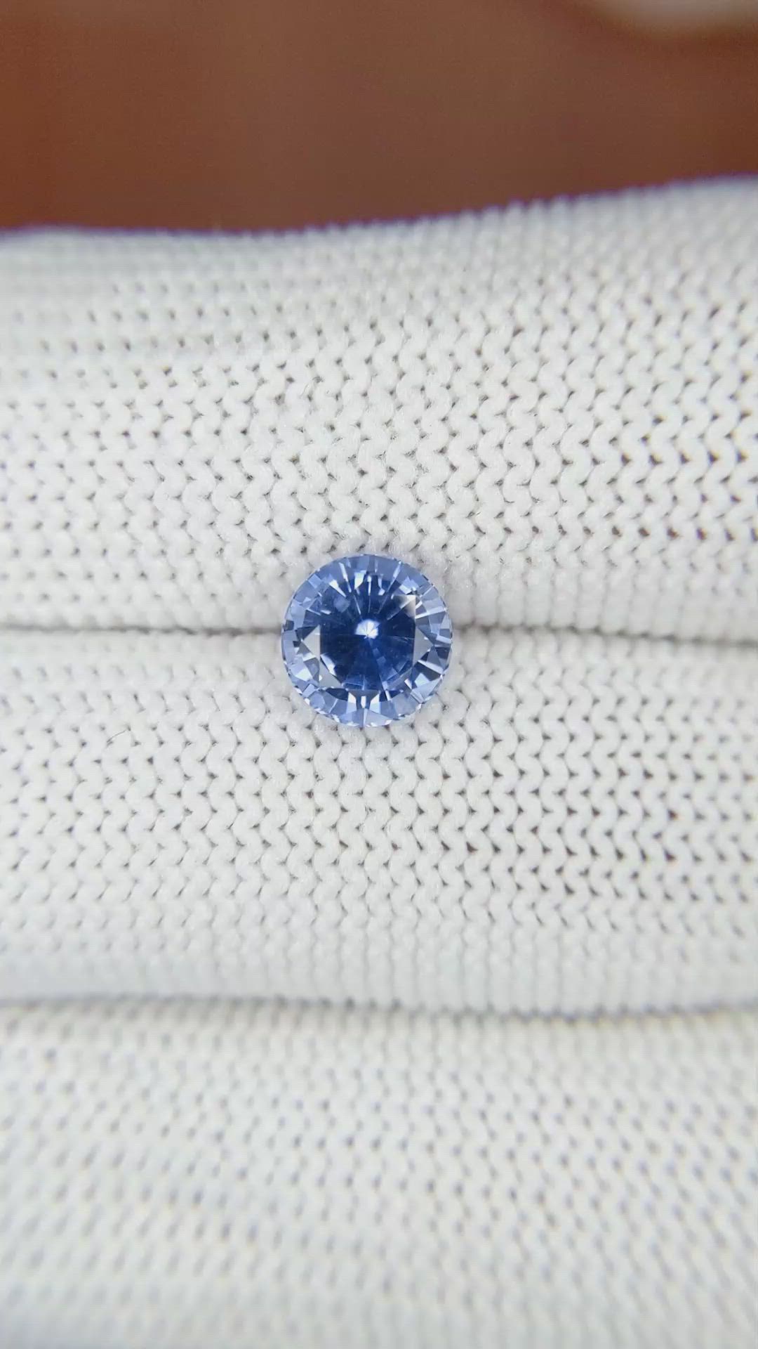 1.73 Ct. Blue Sapphire from Ceylon (Sri Lanka) Size Video