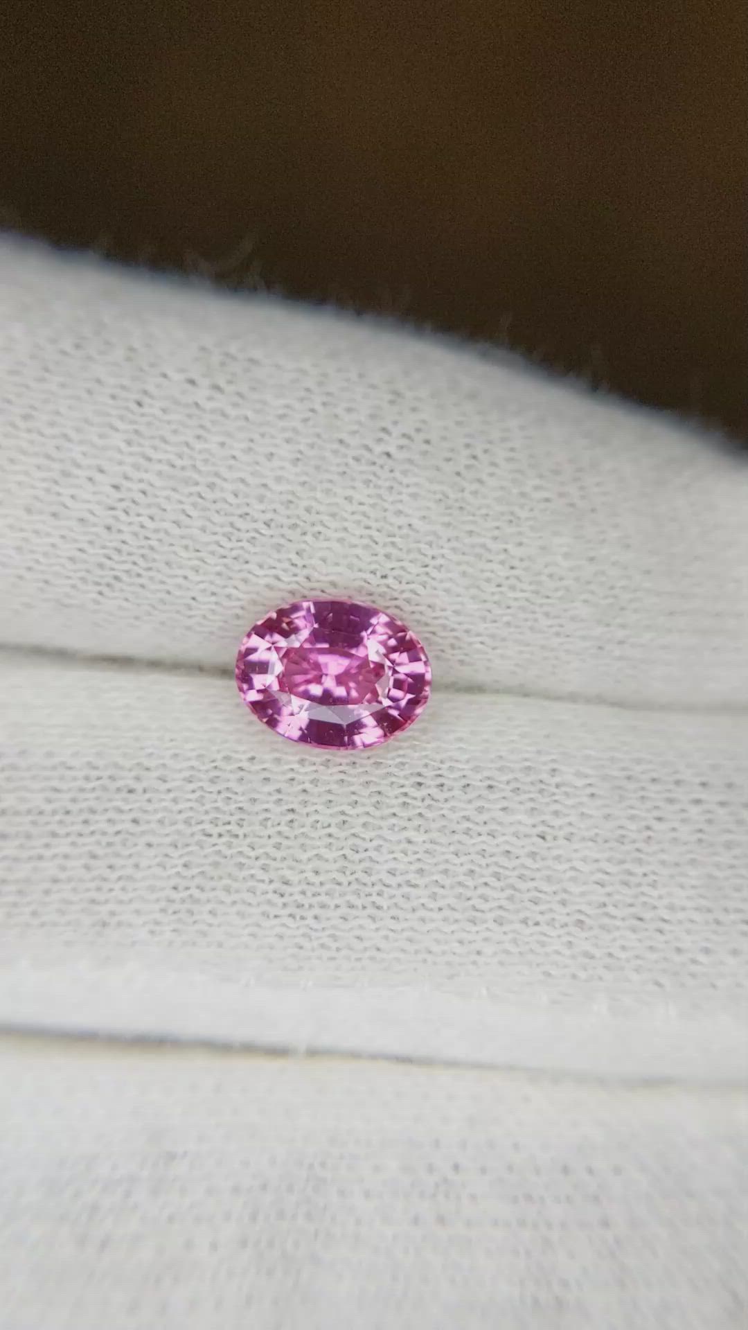 1.58 Ct. Pink Sapphire from Ceylon (Sri Lanka) Size Video